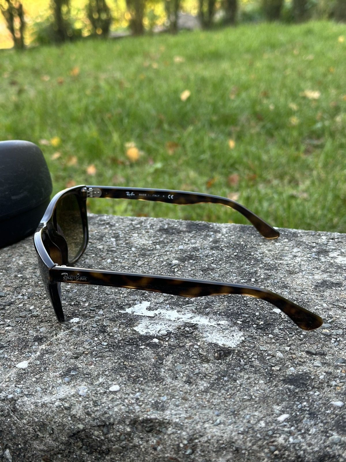RayBan Vintage RayBan Sunglasses RB4181 Brown Size ONE SIZE - 4 Thumbnail