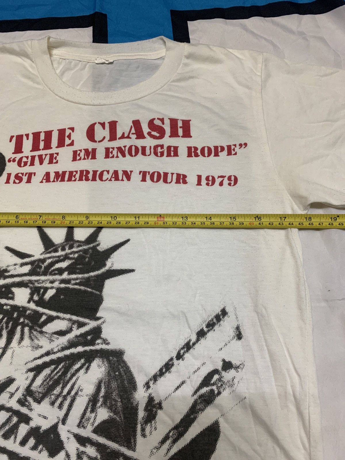Band Tees Vintage The Clash Liberty Tshirt Band Tour 1979 Size US S / EU 44-46 / 1 - 8 Thumbnail