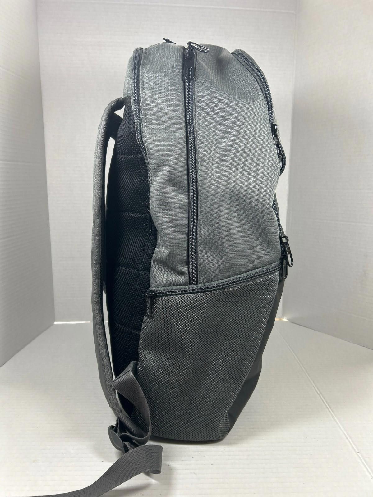 Nike NIKE UST Baseball Gray Backpack 18"x13" Swoosh Logo Size ONE SIZE - 3 Thumbnail
