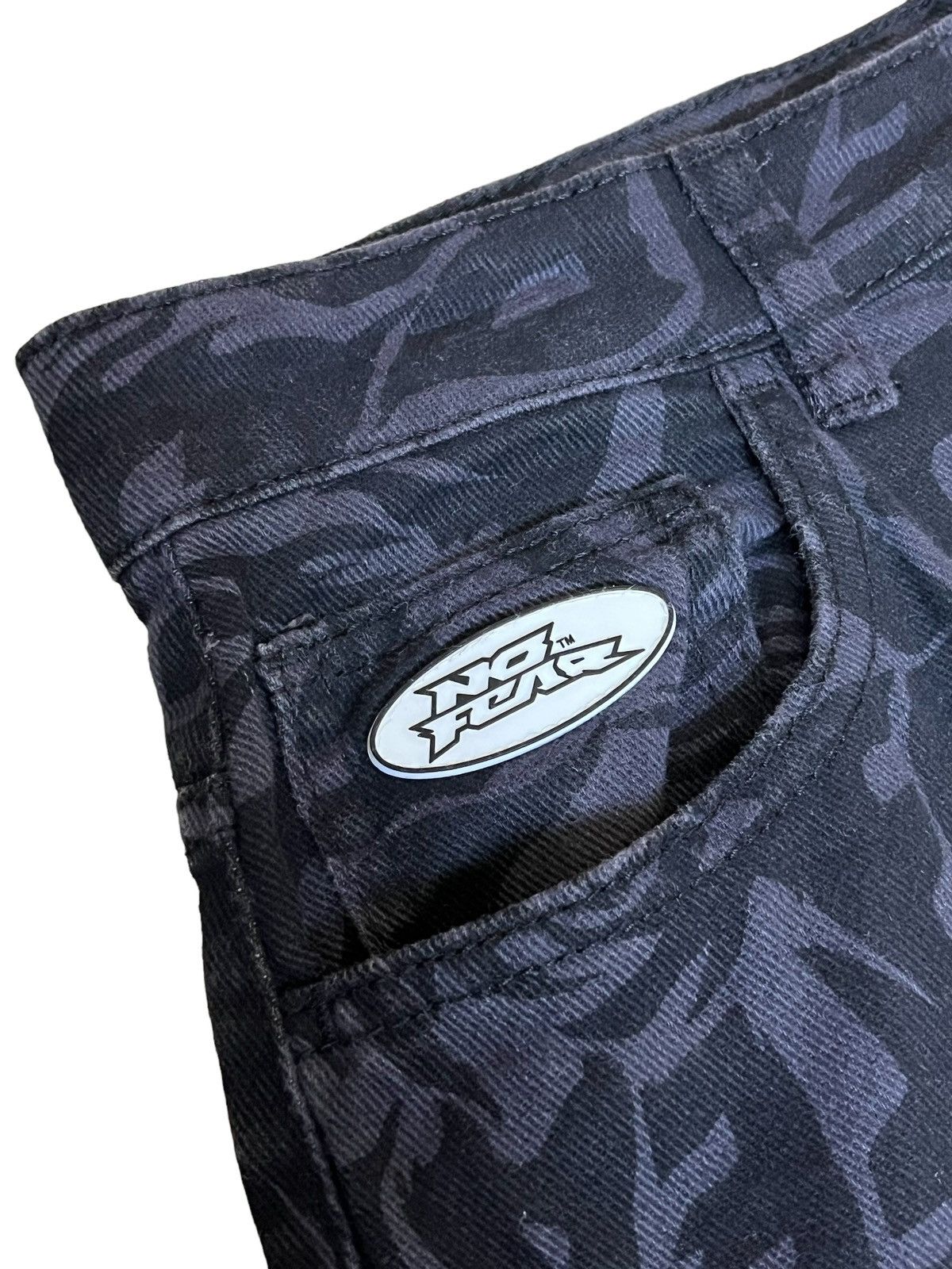 No Fear SKATEGANG NO FEAR x H&M FULLPRINT LOGO BAGGY PANT Size US 29 - 6 Thumbnail
