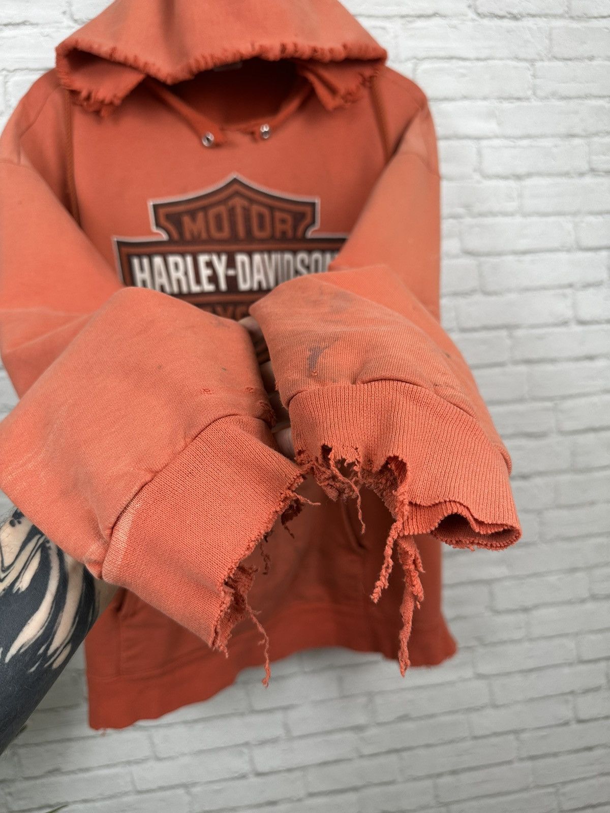 Harley Davidson (XL) ABSOLUTELY BLASTED OUT THRASHED Harley Davidson Hoodie Size US XL / EU 56 / 4 - 8 Thumbnail