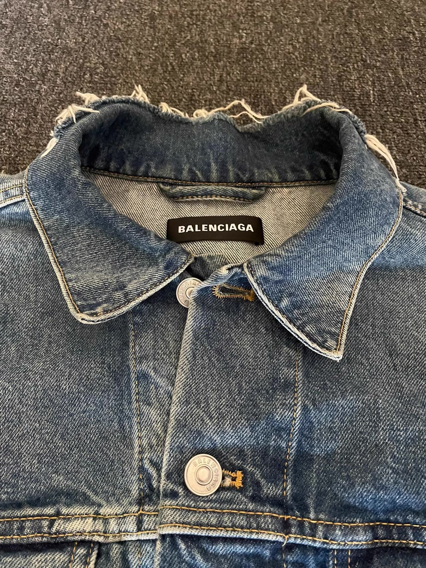 Balenciaga Balenciaga Classic Coke Denim Jacket, Q4 Size US L / EU 52-54 / 3 - 4 Thumbnail