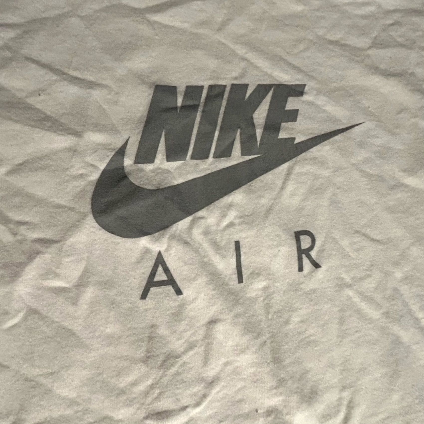 Nike VTG Nike Air Tee Shirt Men Large White Short Sleeve Center Logo Shirt Mens Nike Air Graphic Print 2000s Vintage Size US L / EU 52-54 / 3 - 7 Thumbnail
