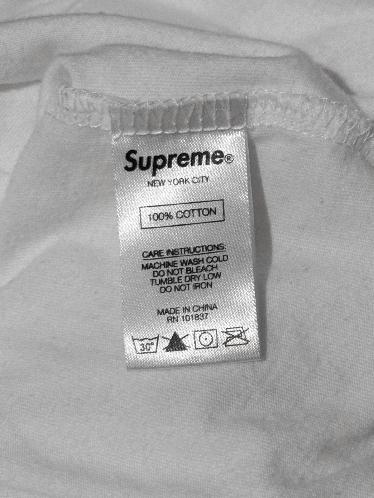 Supreme Supreme x Lee Quinones Lion Tee Size US M / EU 48-50 / 2 - 7 Thumbnail