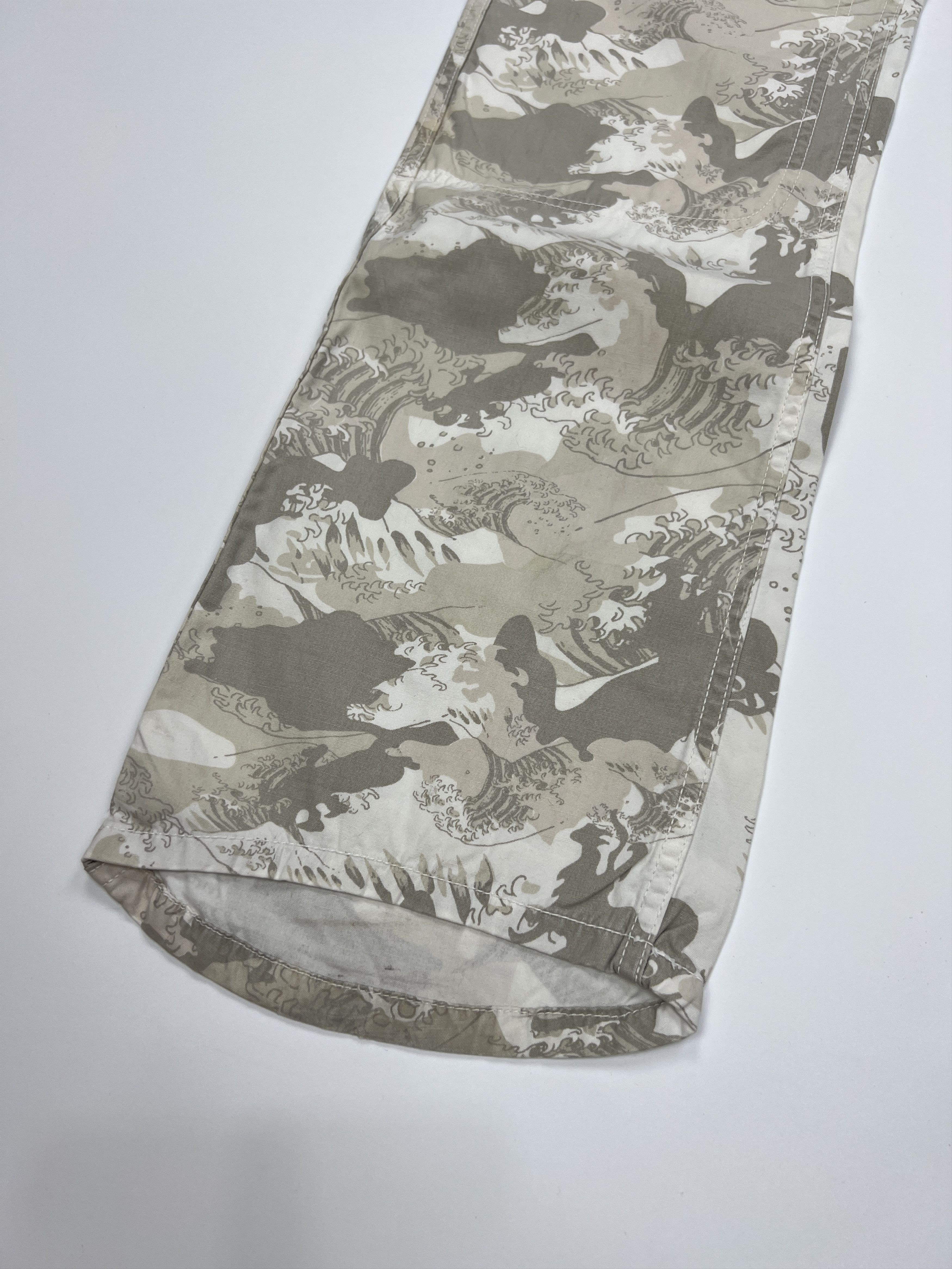 Diesel Katsushika Hokusai Waves Allover Pattern Denim Diesel Japan Size US 31 - 14 Thumbnail
