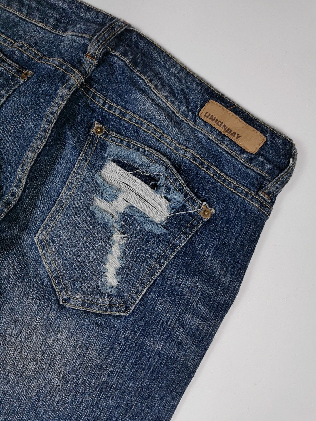 UNIONBAY Flare Distressed Unionbay Denim Jeans Size 30" / US 8 / IT 44 - 8 Thumbnail