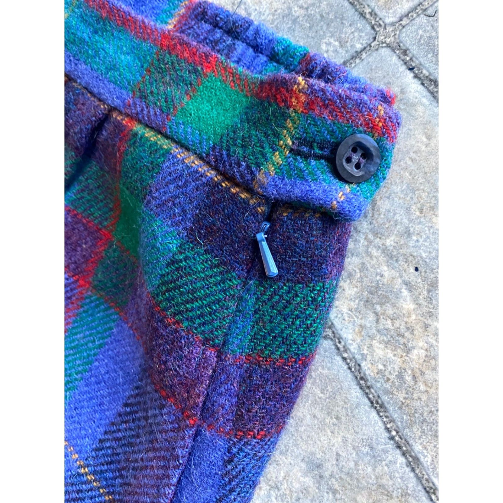 Vintage VTG Avoca Collection Ireland MEDIUM Pure New Wool Plaid Lined Skirt WITH POCKETS Size 32" / US 10 / IT 46 - 6 Thumbnail