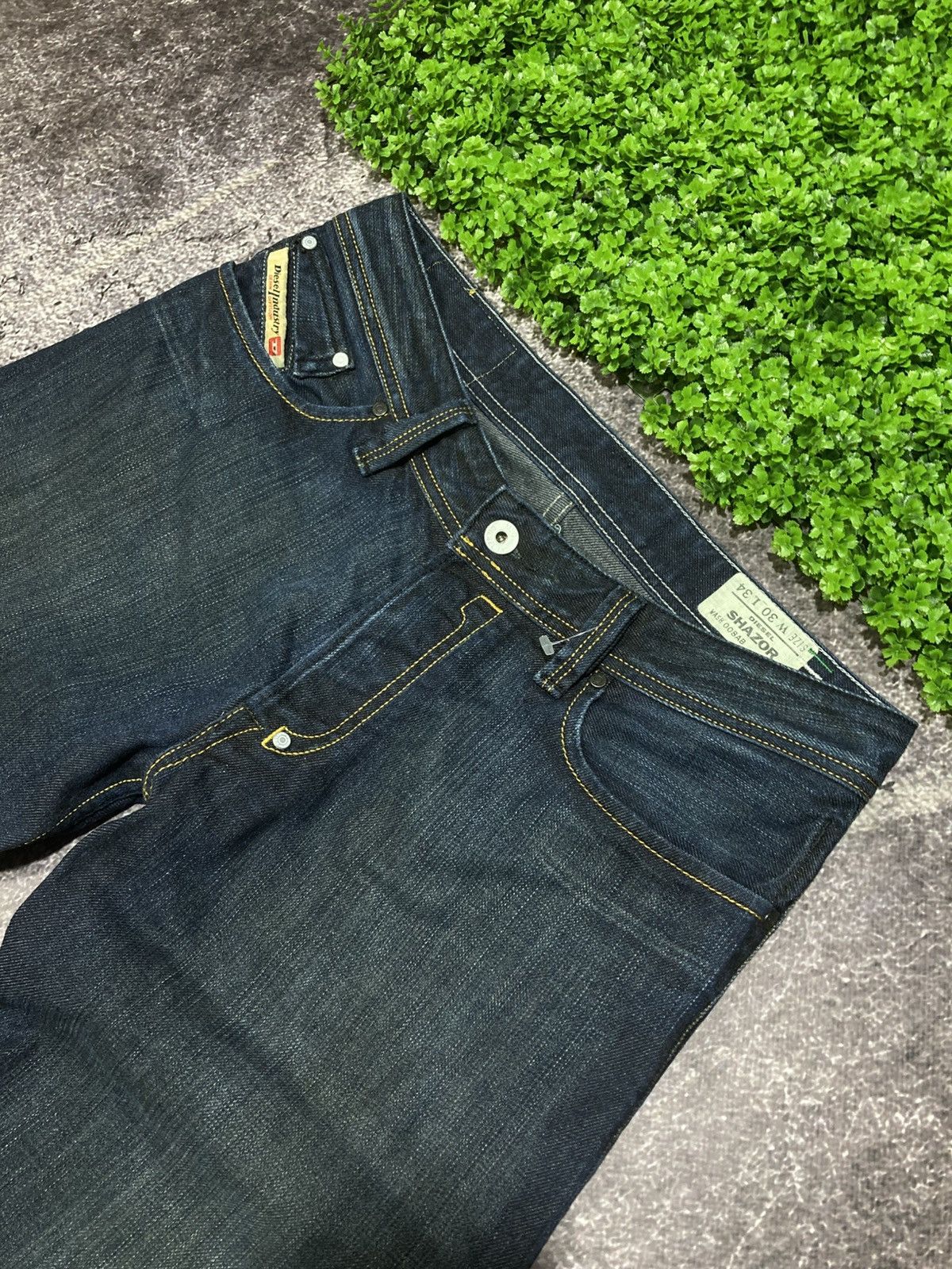 Diesel DIESEL Vintage Jeans Distressed Denim Flared Patch Pockets Size US 30 / EU 46 - 4 Thumbnail