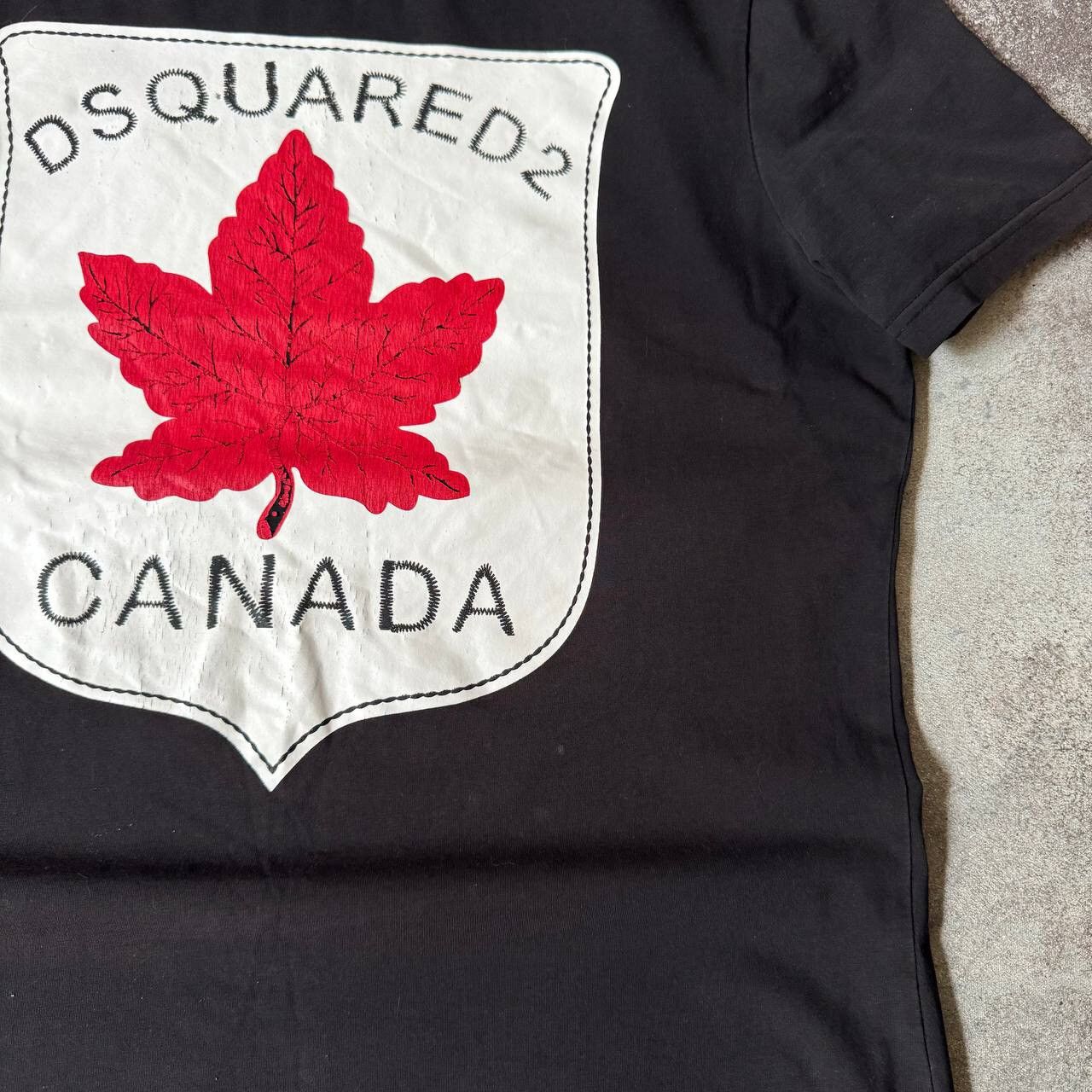 Dsquared2 × Vintage Dsquared2 Big Logo Slim Fit T-Shirt Size US XL / EU 56 / 4 - 5 Thumbnail