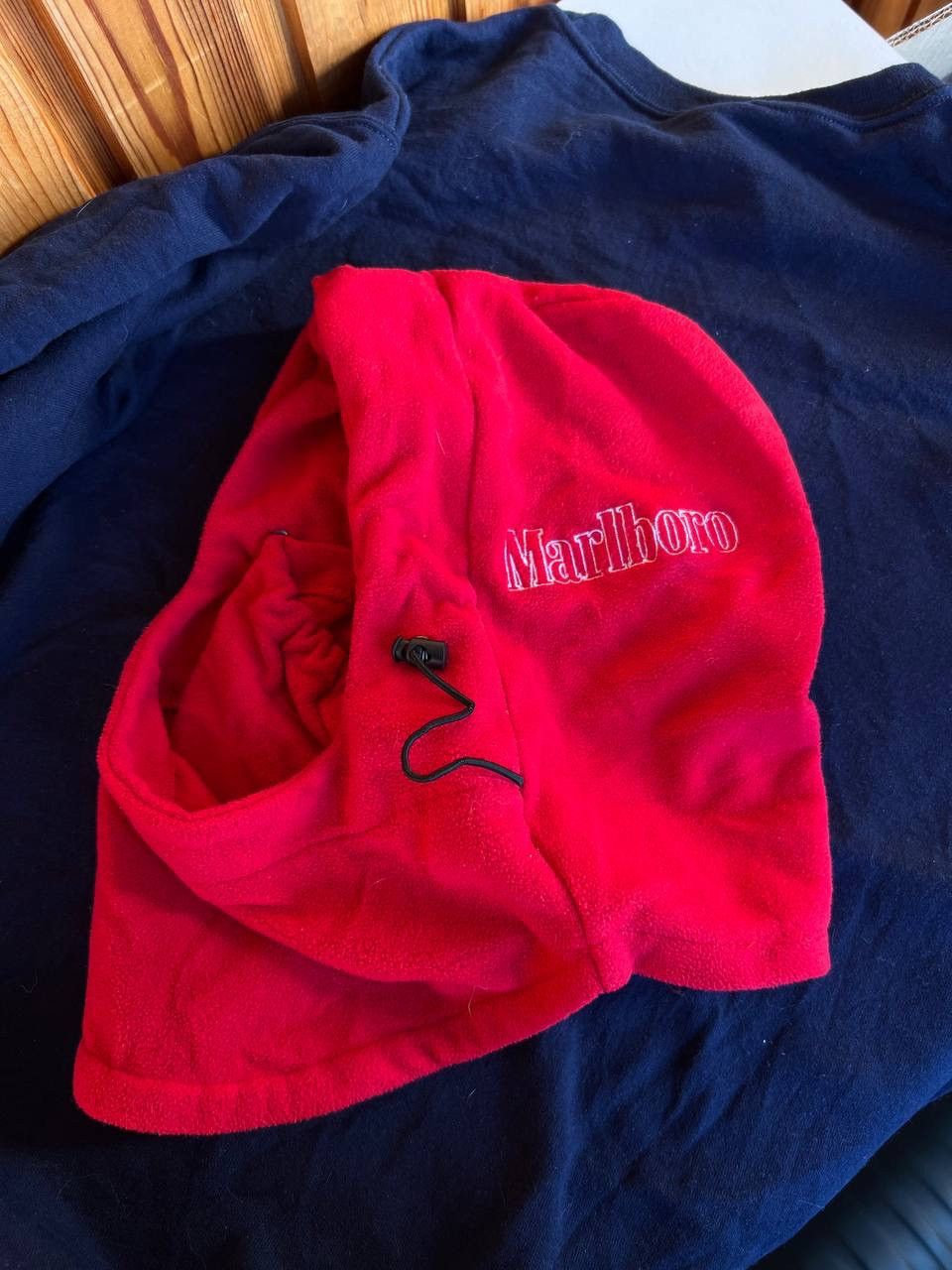 Marlboro 90s Marlboro Balaclava Racing style ski hat y2k red outdoor Size ONE SIZE - 1 Thumbnail