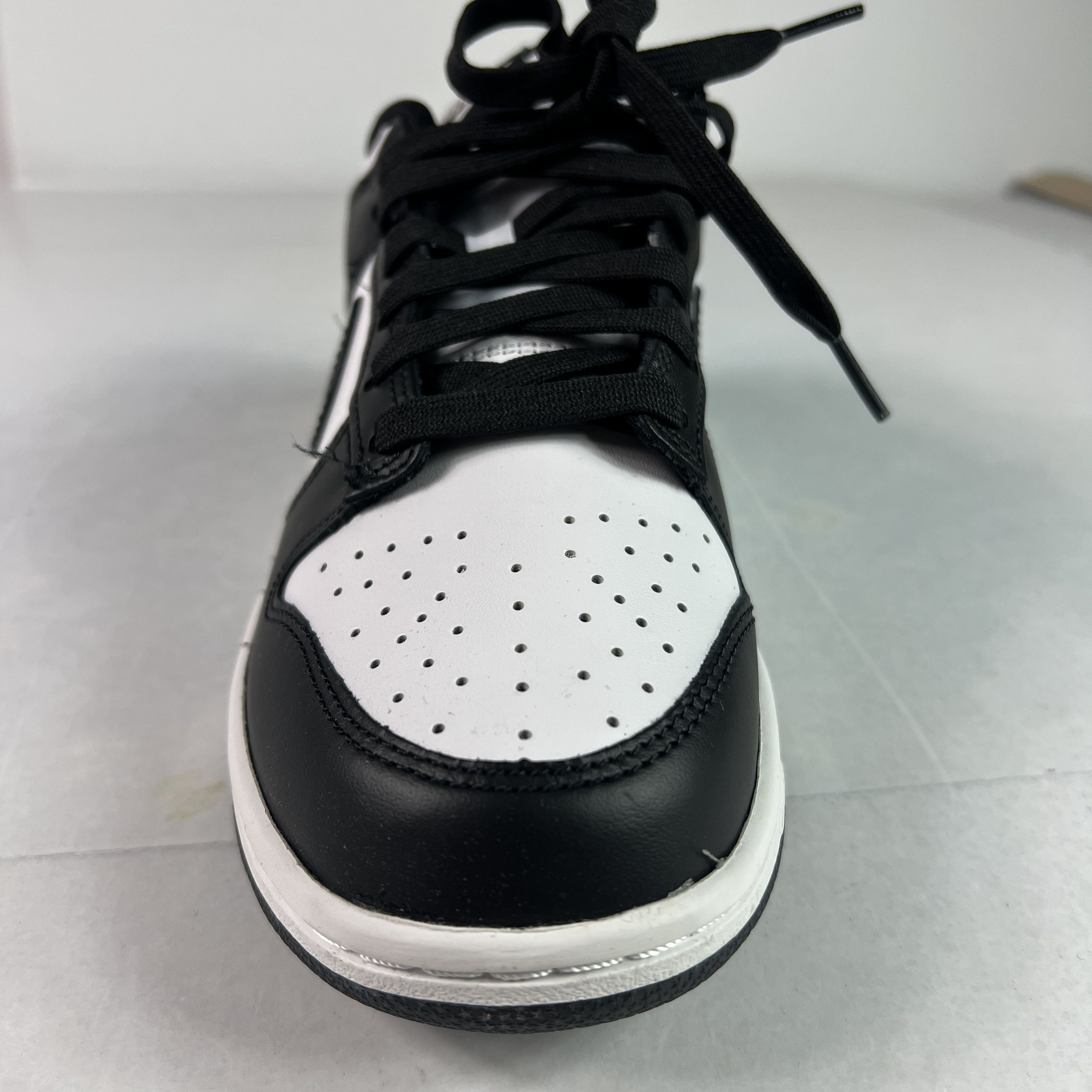 Nike Nike Dunk Low Top Shoes Mens 8 Panda Black & White Sneakers Size US 8 / EU 41 - 3 Thumbnail
