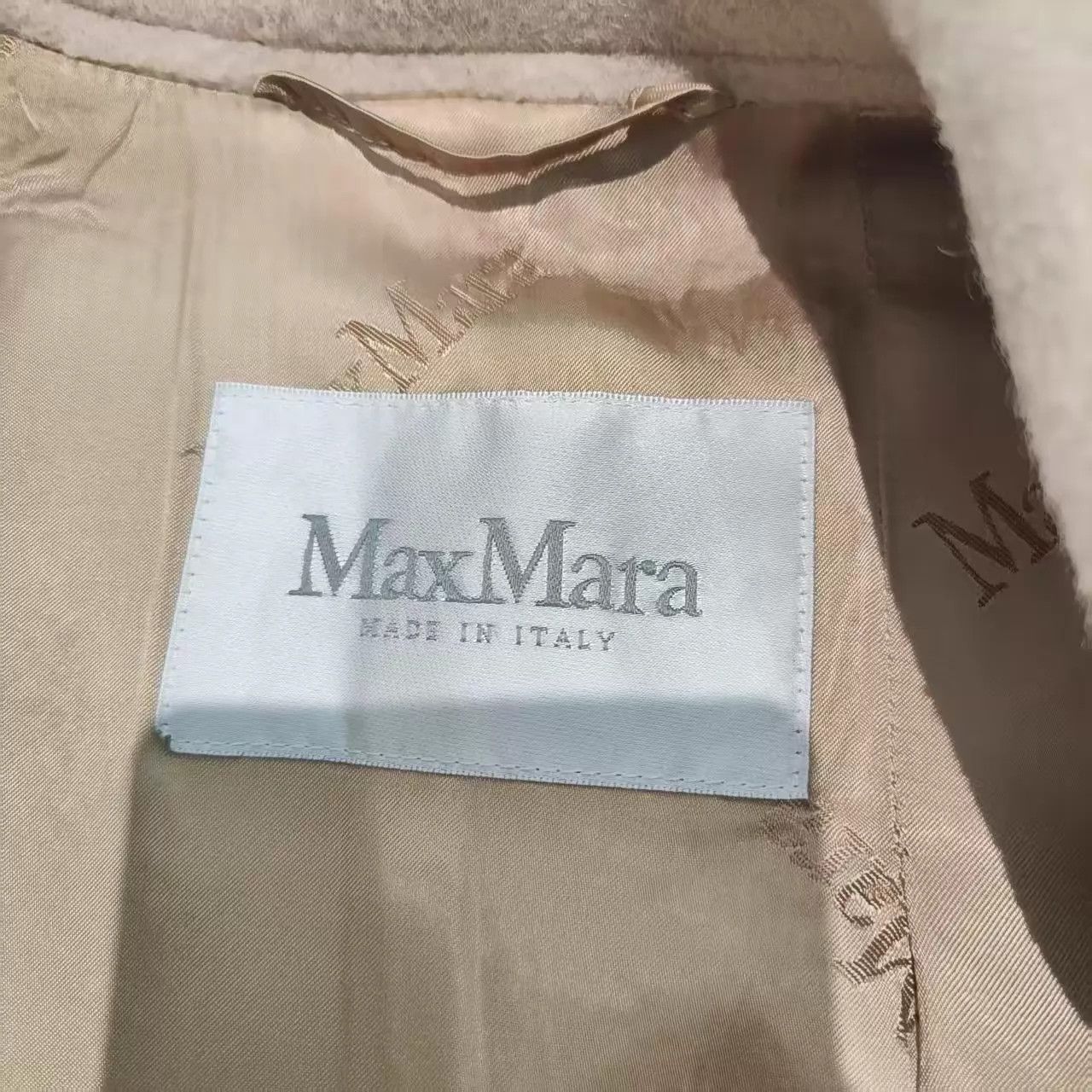 Max Mara Max Mara Main Line 99 New Wool Coat Size XS / US 0-2 / IT 36-38 - 3 Thumbnail