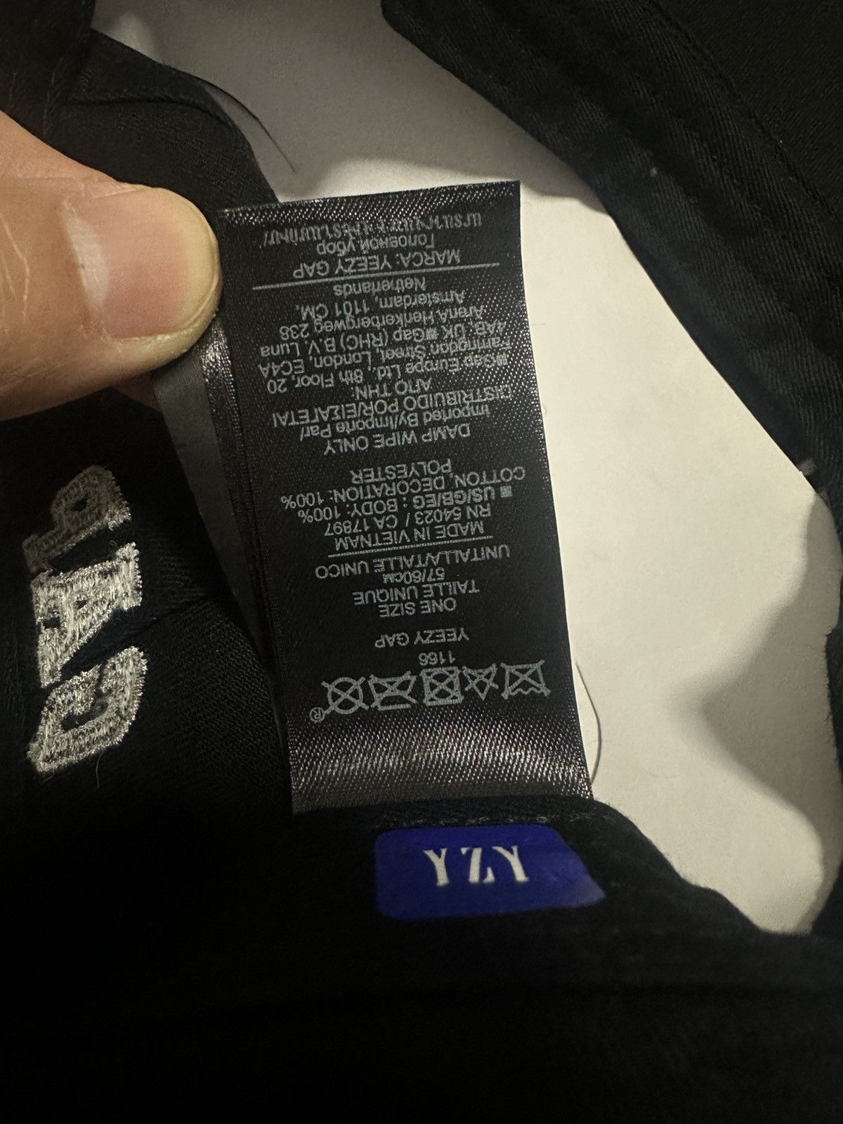 Balenciaga × Gap × Yeezy Yeezy Gap Flame Cap Black Size ONE SIZE - 3 Thumbnail