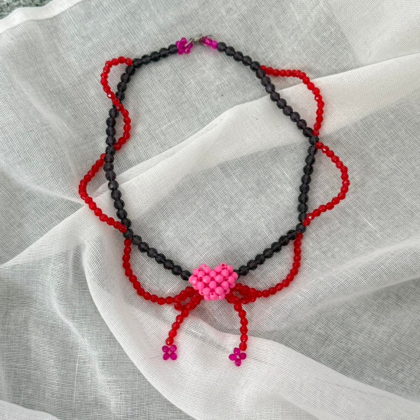 Other 💕 Beaded Heart Bow Necklace 💕 Size ONE SIZE - 1 Preview
