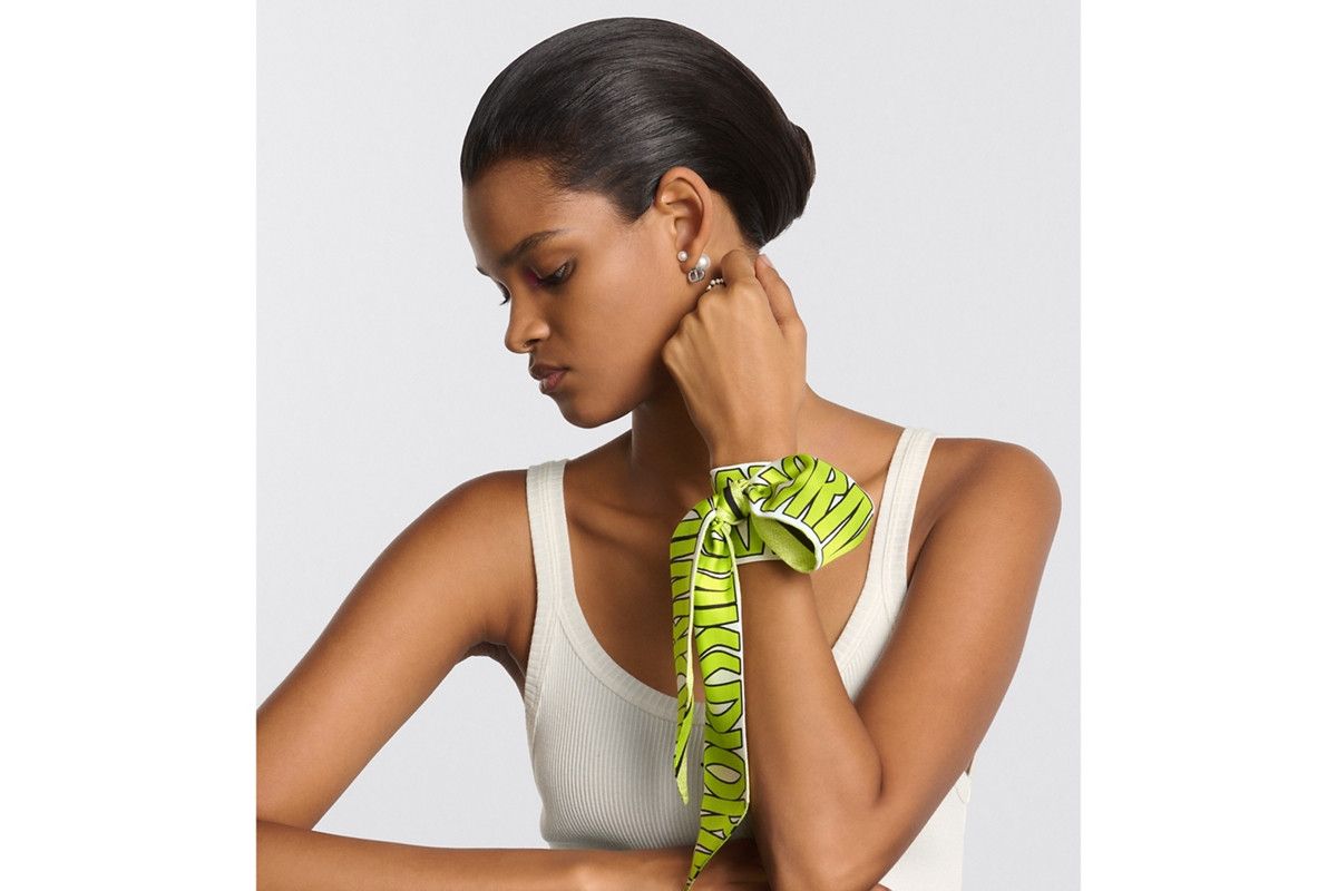 Dior o1bcso1str0226 Size:OS/Allover Mitzah Scarf in White/Yellow Size ONE SIZE - 6 Thumbnail