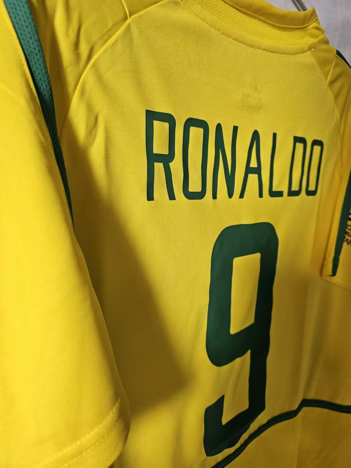 Other 2002 World Cup Brazil #9 Ronaldo Jersey Home L Size US L / EU 52-54 / 3 - 4 Thumbnail