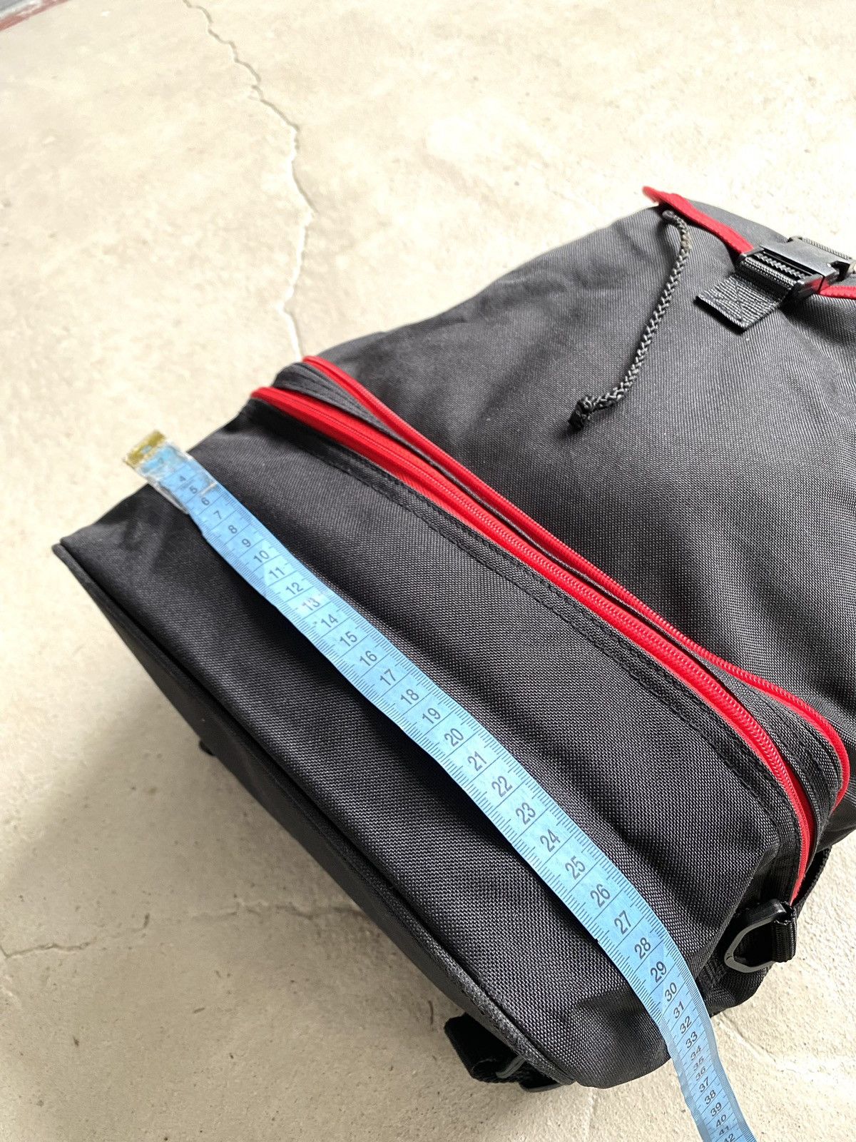 Rap Tees 90’s Rare! Vintage Marlboro Bagpack Transformer Bag Hype Size ONE SIZE - 13 Thumbnail