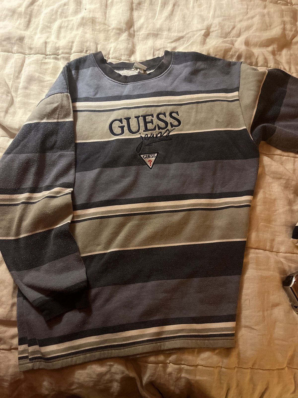Guess Vintage guess sweater Size US L / EU 52-54 / 3 - 1 Thumbnail