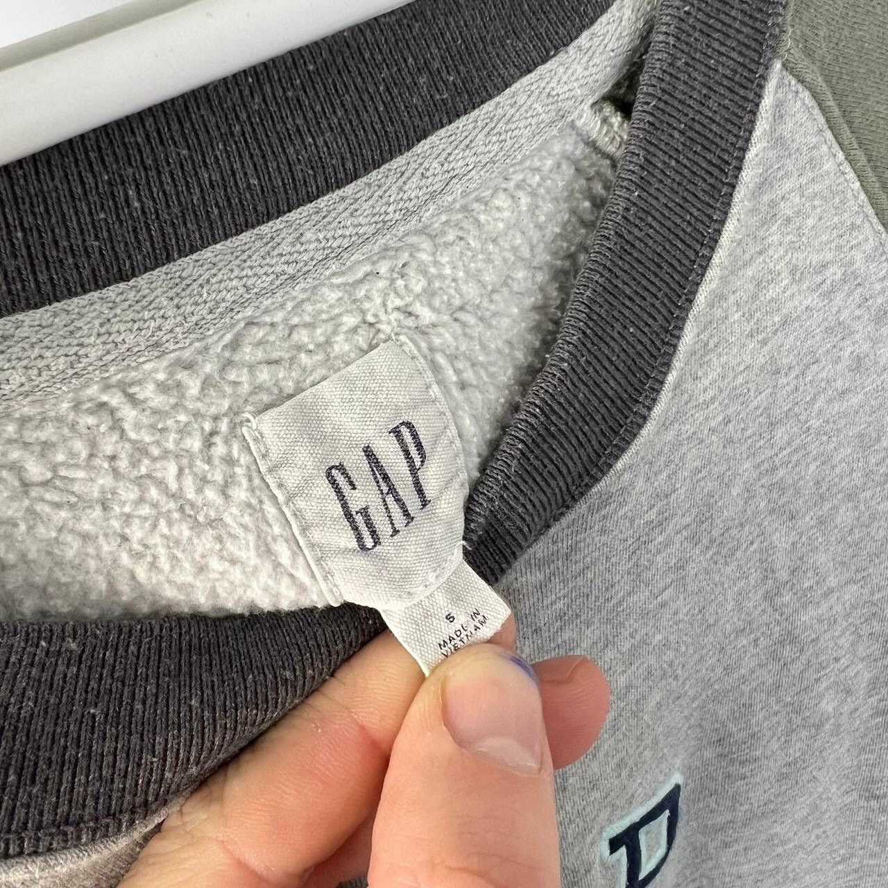 Gap Gap Vintage Sweatshirt Y2K Style Oversized BaggyBig Logo Size US S / EU 44-46 / 1 - 4 Thumbnail