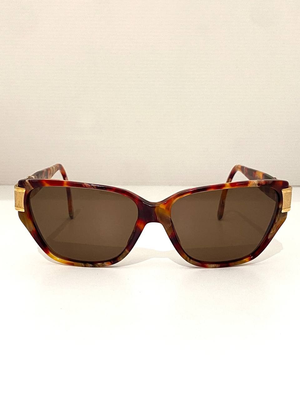 Yves Saint Laurent Yves Saint Laurent YSL Logo Retro Sunglasses Vintage Y2K Size ONE SIZE - 3 Thumbnail