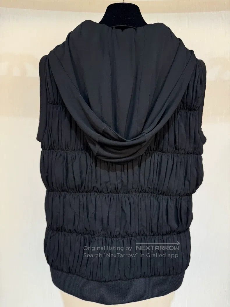 Chanel Chanel Black hooded vest Size XS / US 0-2 / IT 36-38 - 3 Thumbnail