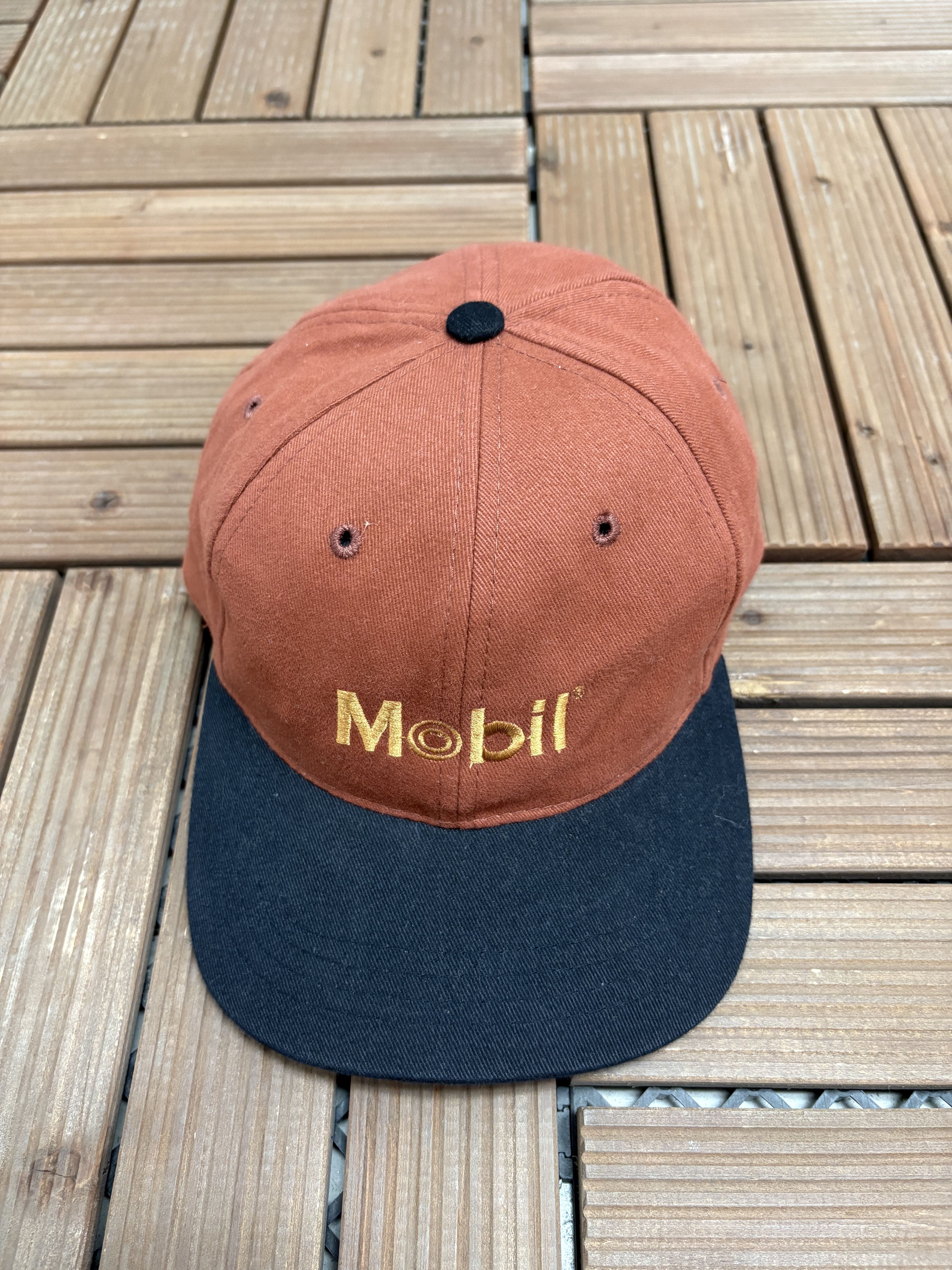 Vintage Mobil Embroidered Vintage Red Metal Clasp Hat Cap Size ONE SIZE - 2 Thumbnail