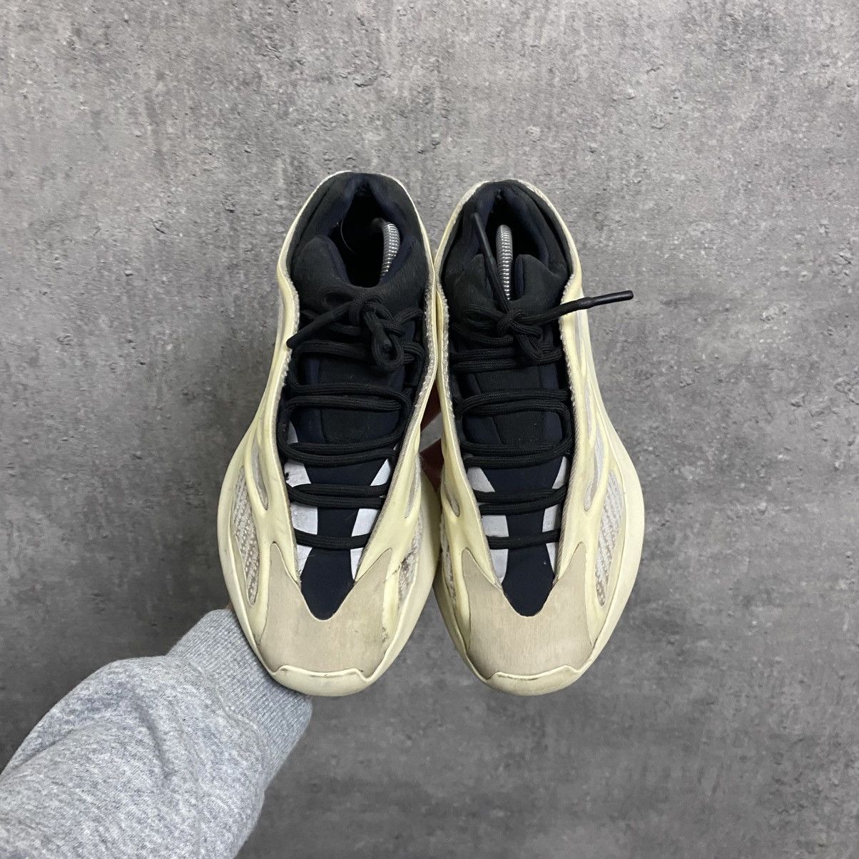 Adidas × Kanye West Adidas Yeezy 700 V3 Azael Size US 8.5 / EU 41-42 - 3 Thumbnail