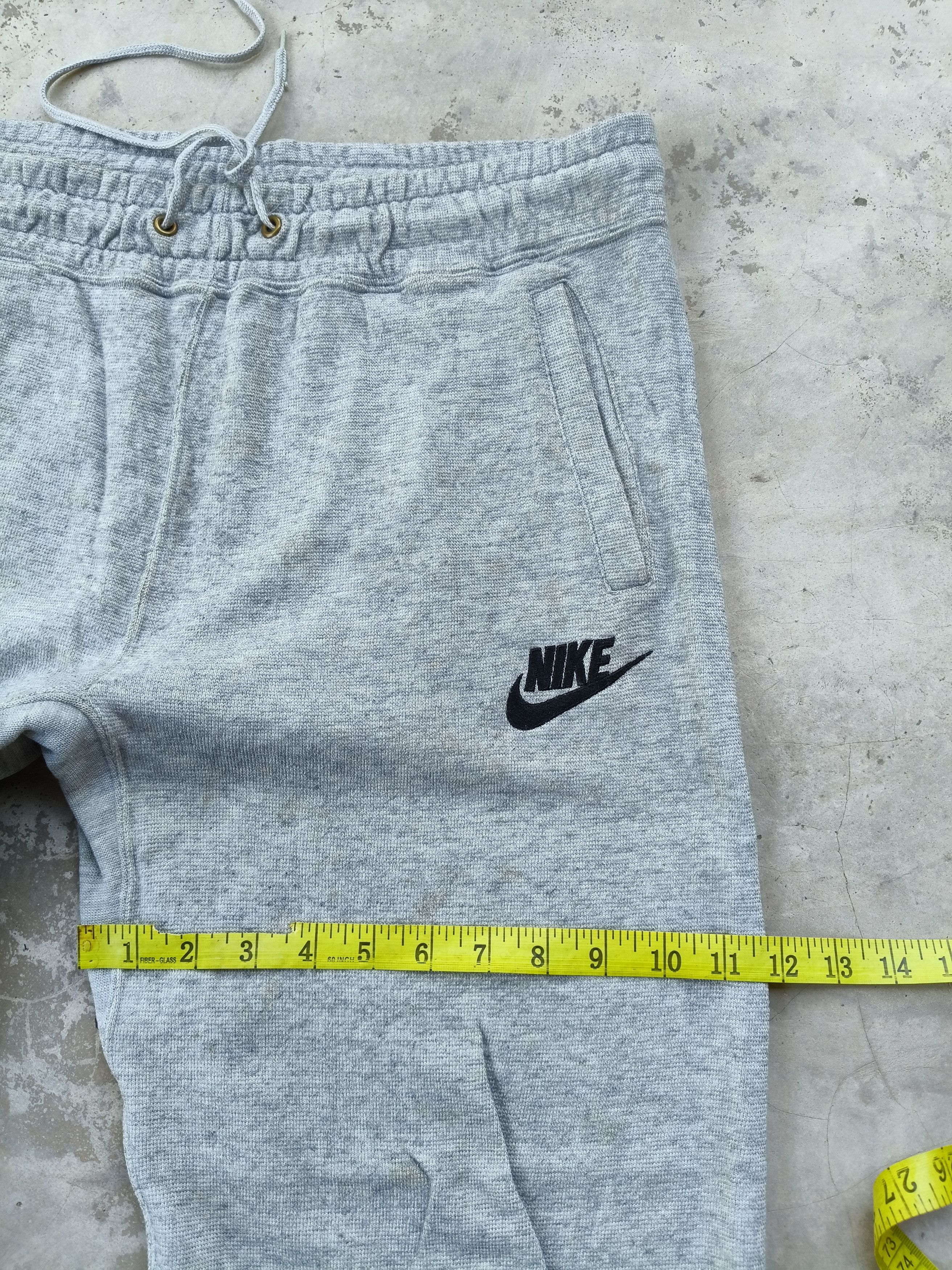 Nike Vintage Nike Joggers Pants Size US 36 / EU 52 - 14 Thumbnail