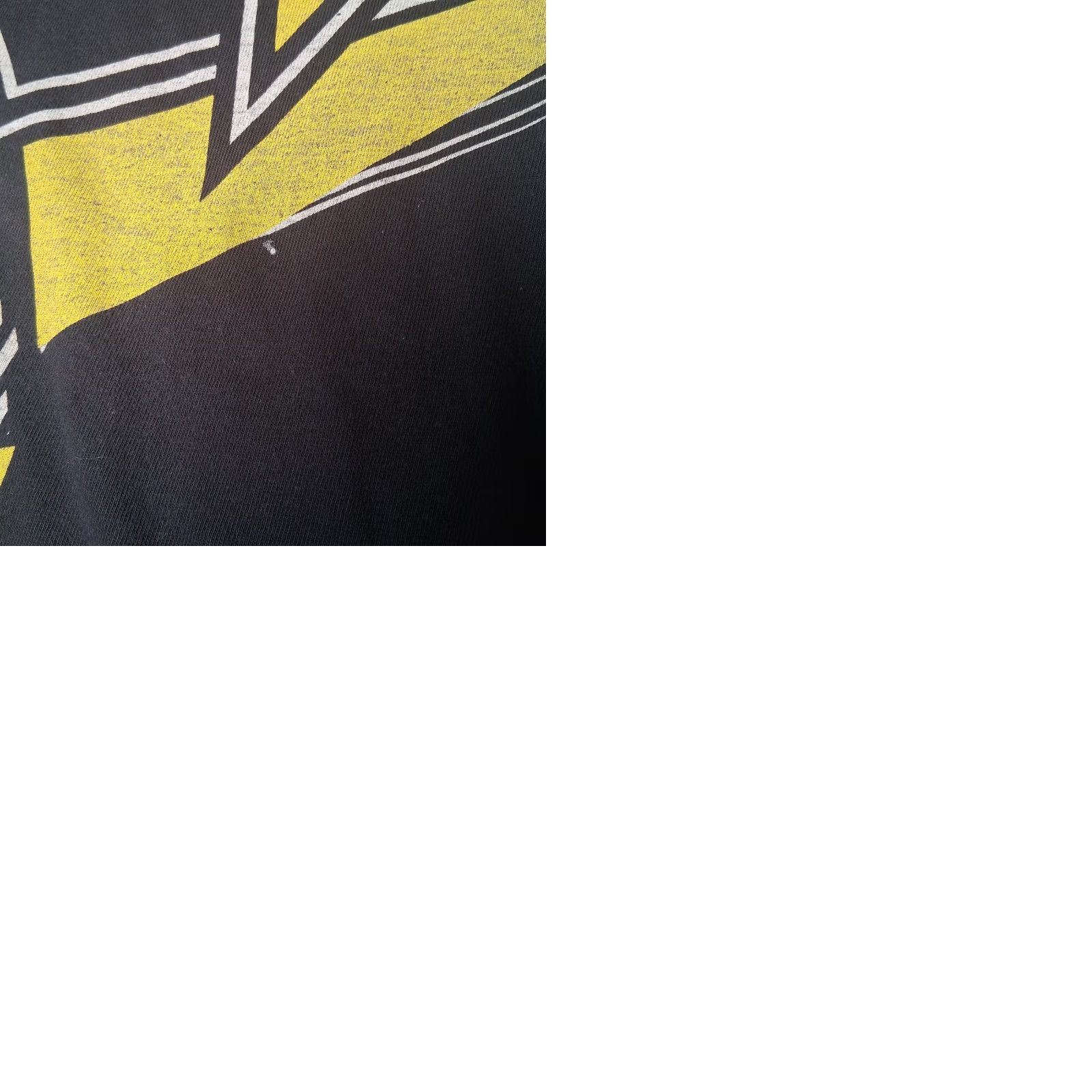 Vintage VINTAGE DC Shoes x Rockstar Energy Drink Shirt Small Black Graphic Distressed Skate Shirt Men S Black Graphic Distressed Skate Size US S / EU 44-46 / 1 - 9 Thumbnail