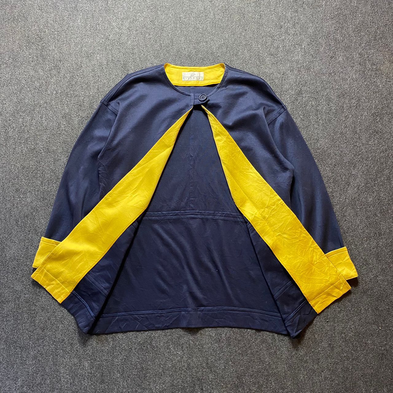 Givenchy × Vintage Givenchy Life Single Top Button Long Cardigan Size XL / US 12-14 / IT 48-50 - 9 Thumbnail
