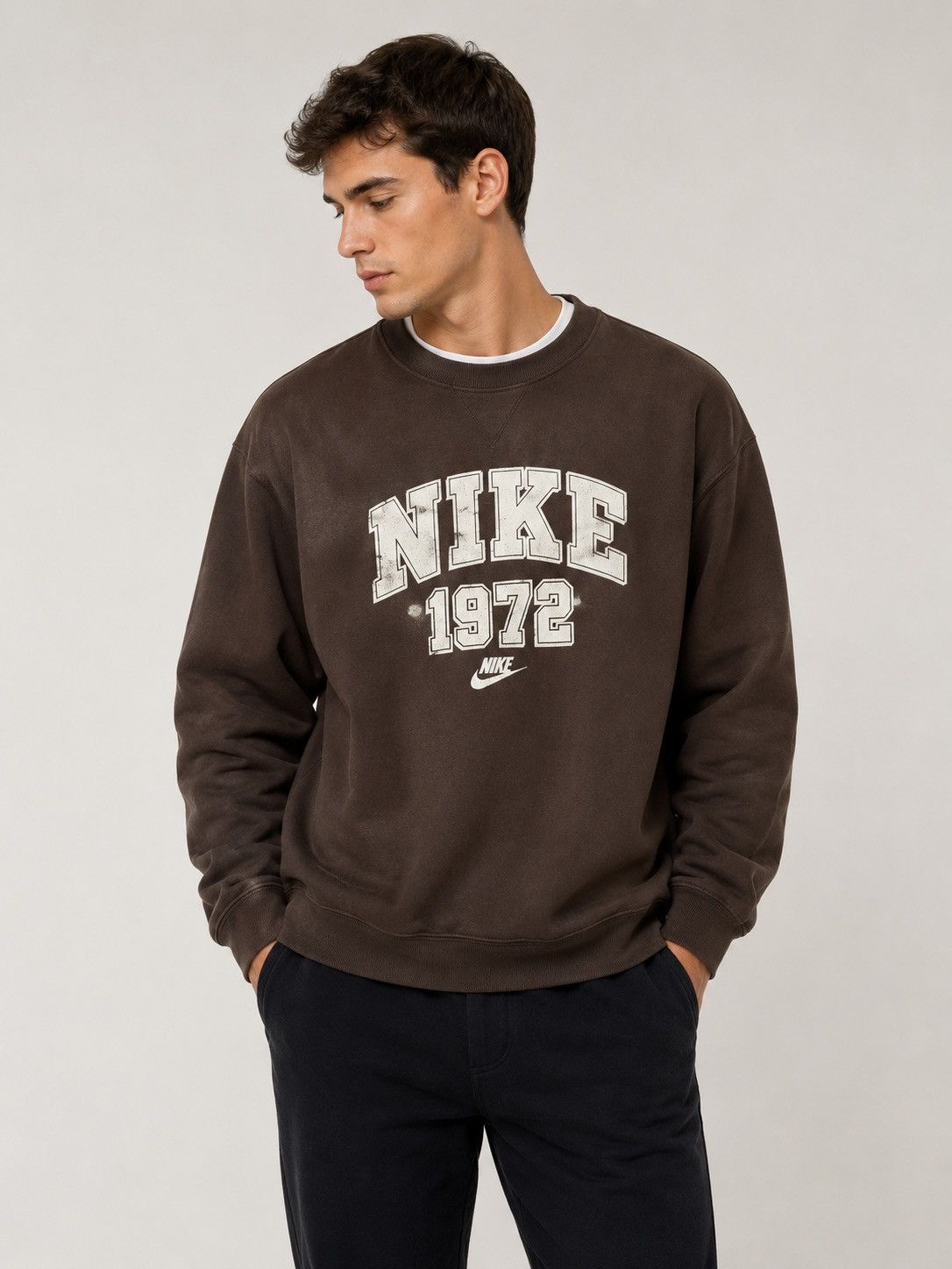 Nike Nike 1972 Brown Vintage Sweatshirt Size M Size US M / EU 48-50 / 2 - 1 Thumbnail