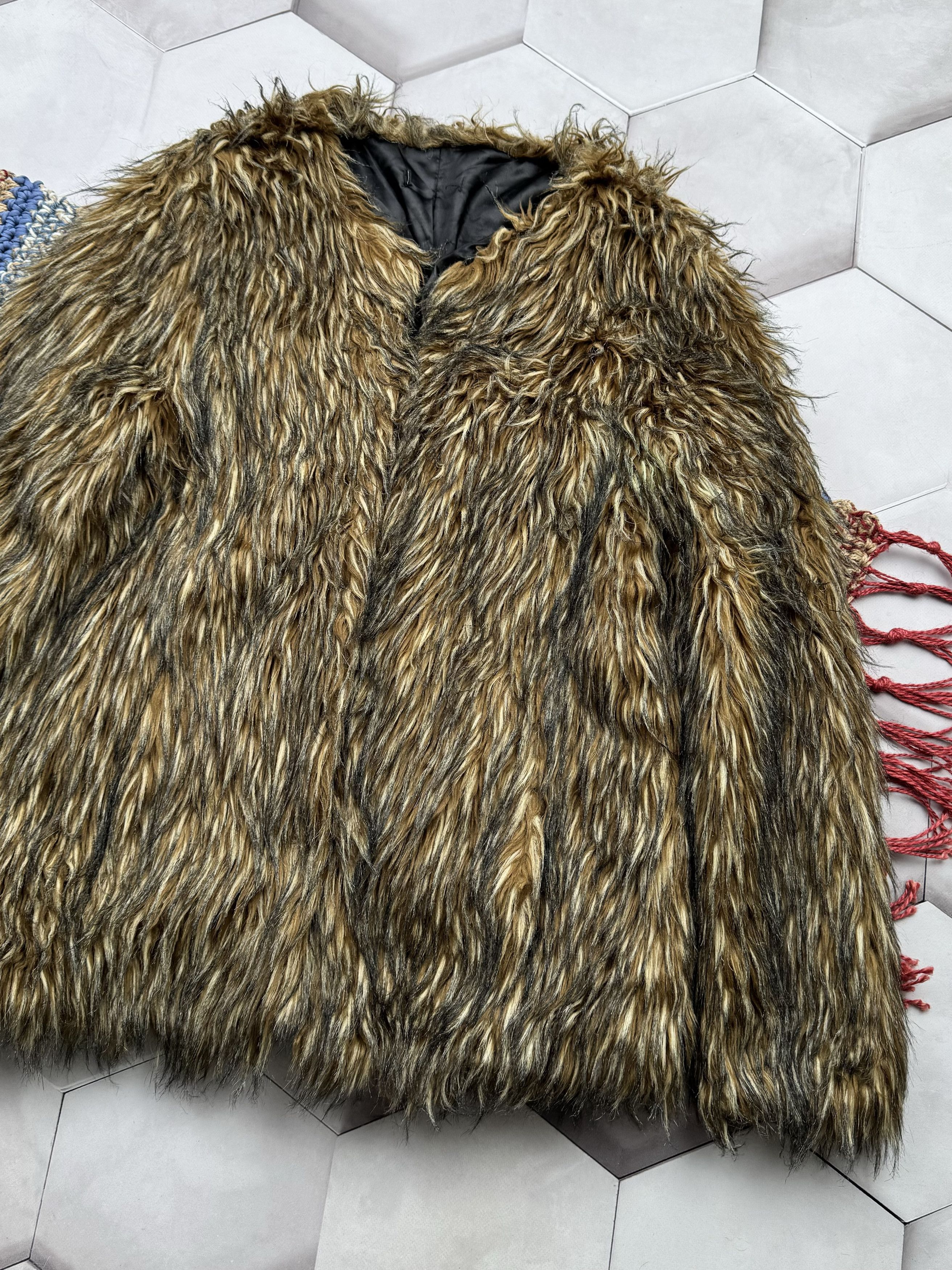 Japanese Brand Vintage Faux Fux Coat E4 Size US M / EU 48-50 / 2 - 3 Thumbnail