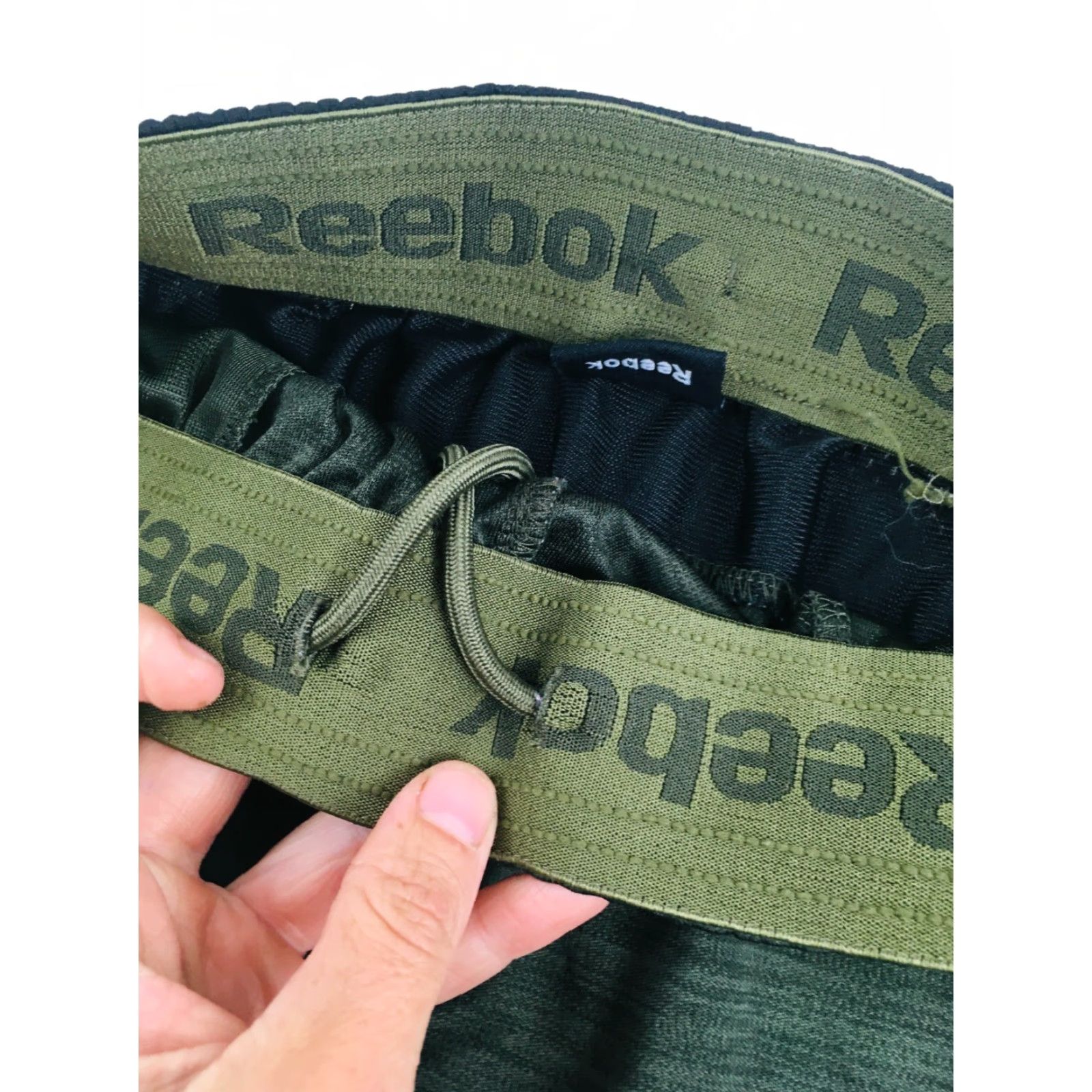 Reebok VINTAGE Reebook Short Mens Size S Dark Green Drawstring Activewear Size US 28 / EU 44 - 7 Thumbnail