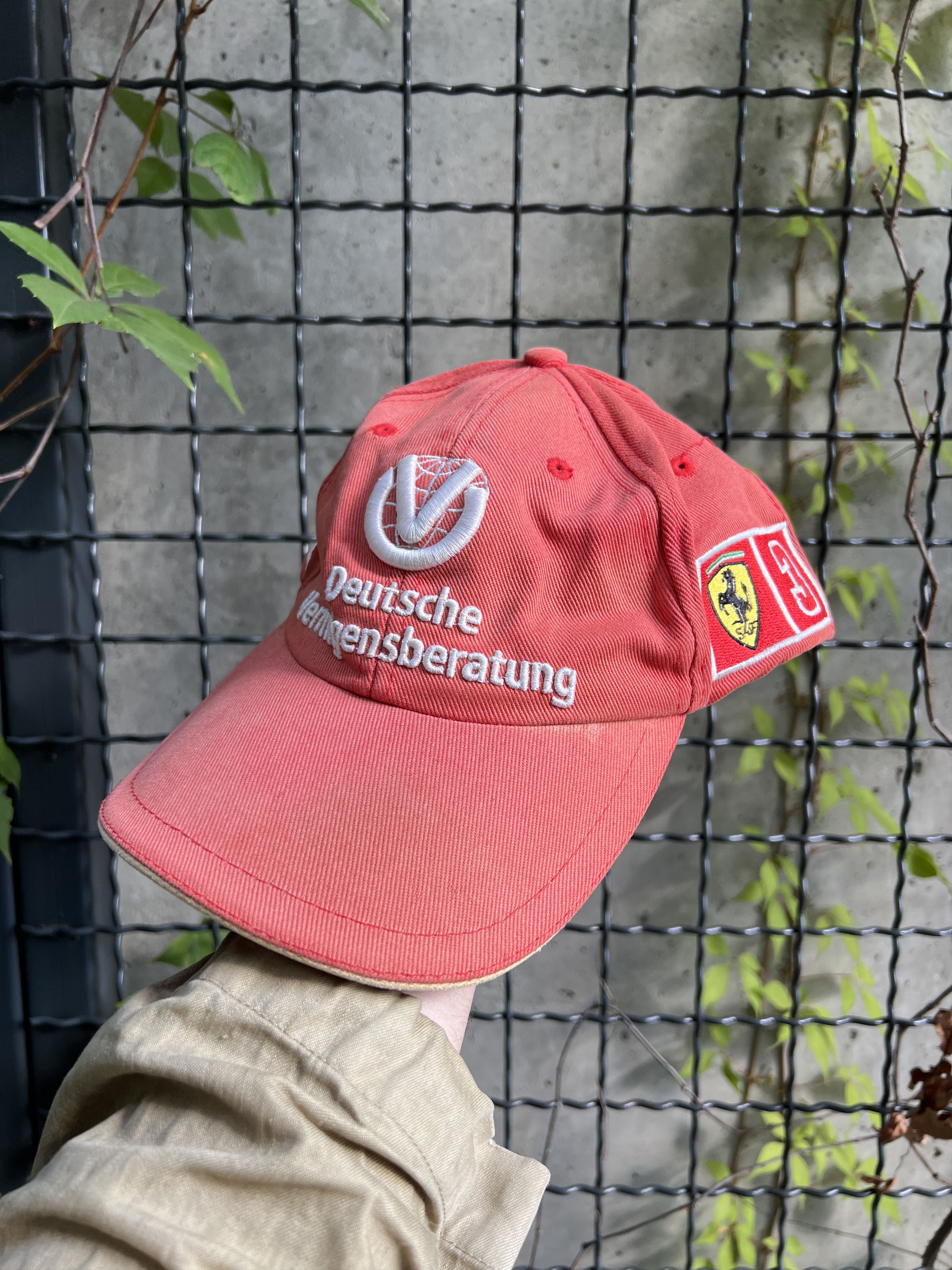 Ferrari Vintage 2000 Ferrari Formula 1 Racing World championship Cap Size ONE SIZE - 1 Thumbnail