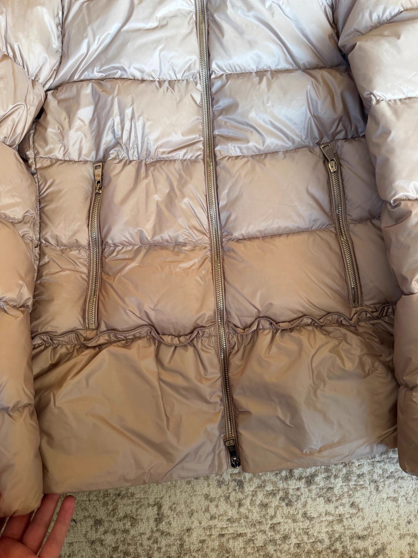 Moncler Moncler down jacket like new size 1 Size S / US 4 / IT 40 - 4 Thumbnail