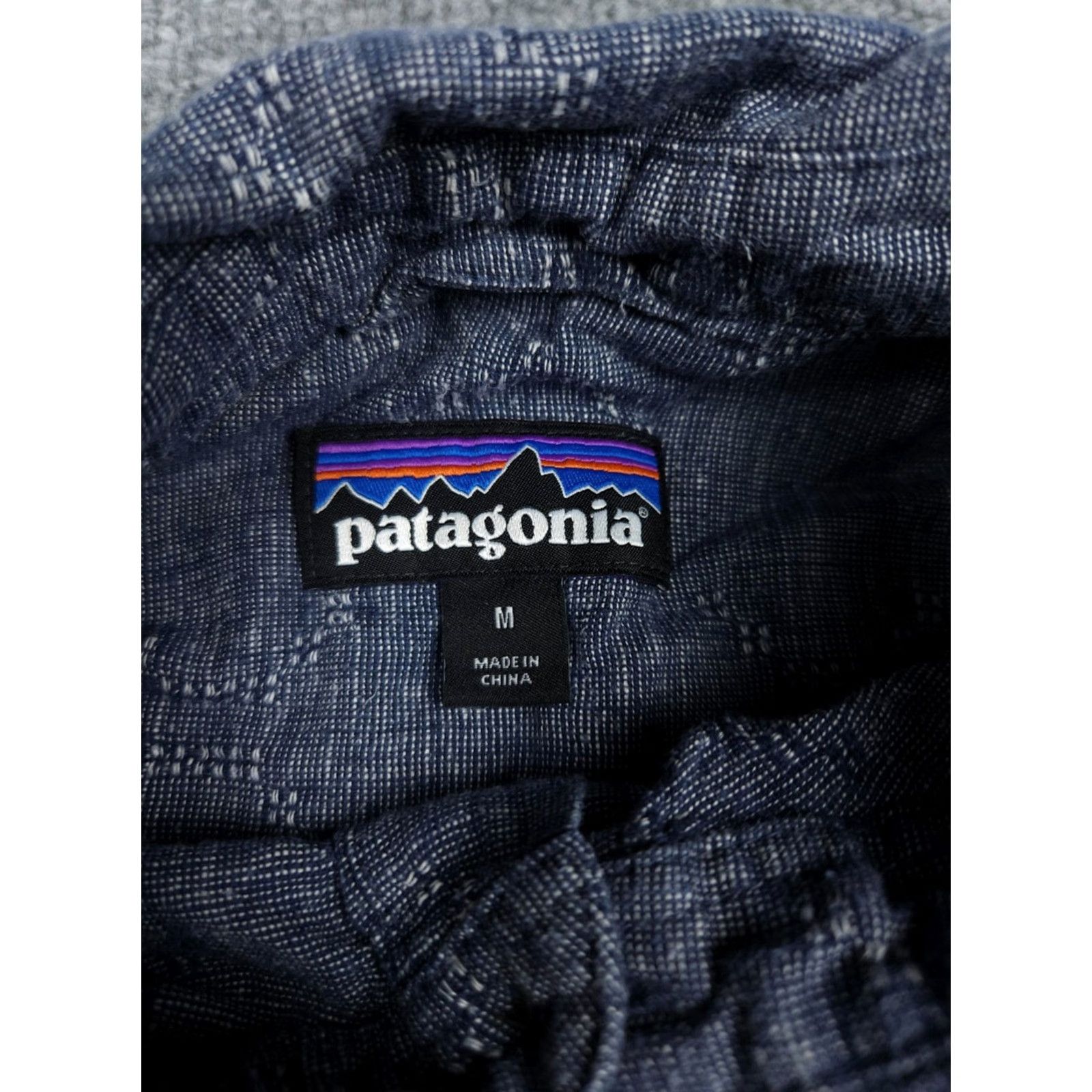 Patagonia PATAGONIA Back Step Shirt Men's M Blue Short Sleeve Hemp Cotton Lightweight Button-Up Casual Fall Spring Summer Size US M / EU 48-50 / 2 - 5 Thumbnail