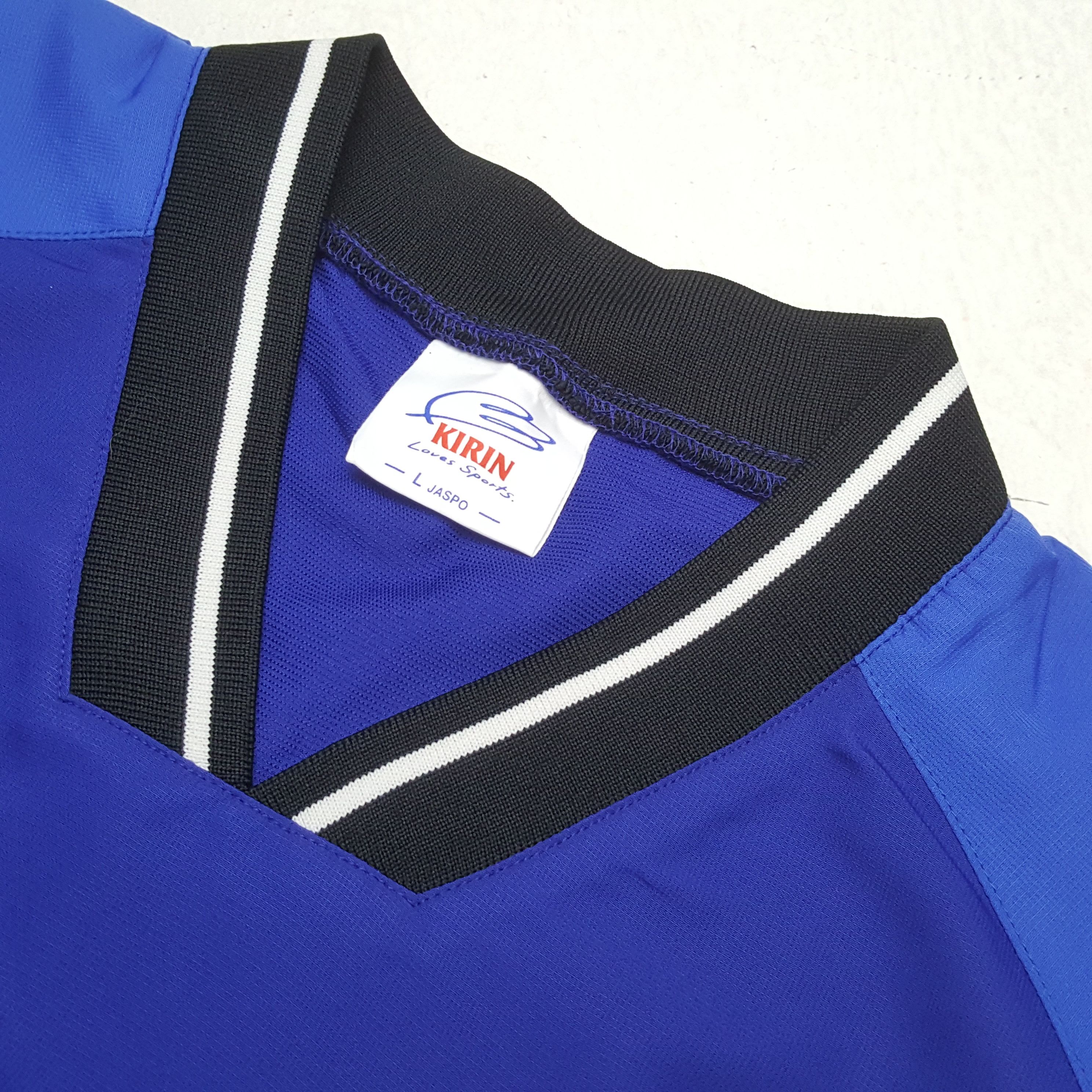 Japanese Brand × Vintage Vintage JAPAN FOOTBALL Japanese Sportswear Sweatshirts Size US L / EU 52-54 / 3 - 10 Thumbnail