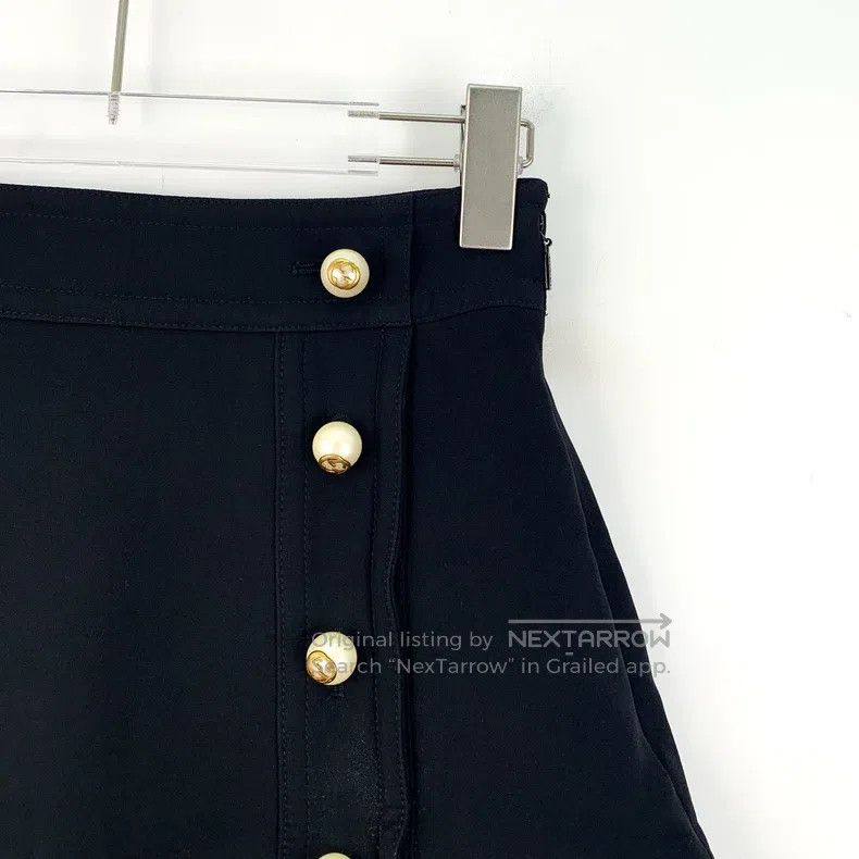 Gucci gucci Black woollen side single-breasted pearl buckle casu Size 25" / US 0 / IT 36 - 3 Thumbnail