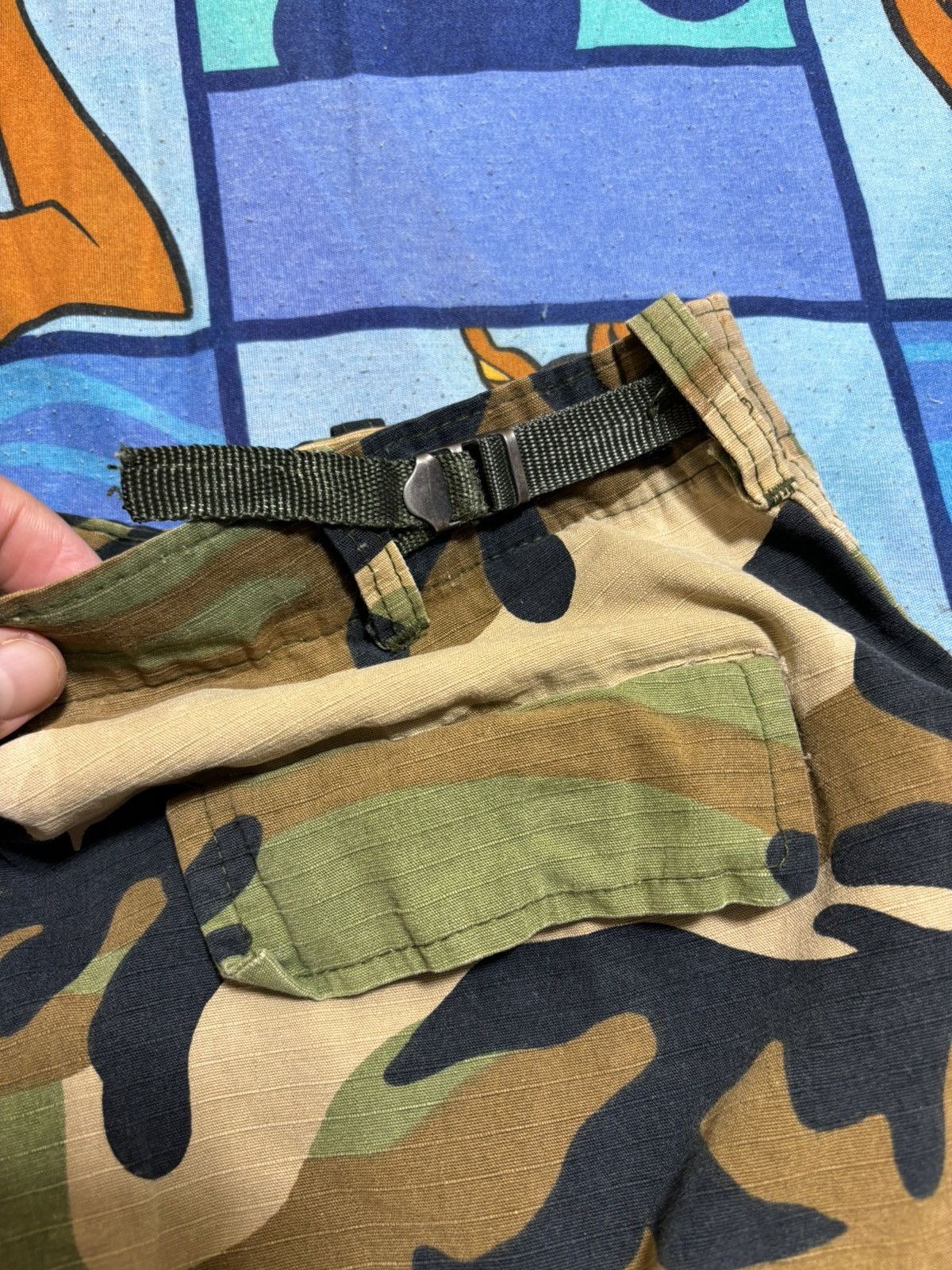 Vintage ***FINAL DROP***RARE 00s CAMO TECHNICAL CARGO SHORT 32-34 Size US 34 / EU 50 - 13 Thumbnail