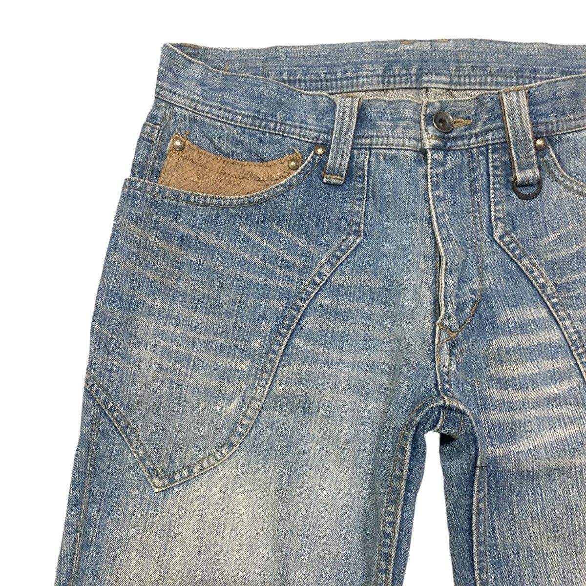 Japanese Brand NCFM Denim Flare Leather Pocket Faded Jeans Size US 30 / EU 46 - 4 Thumbnail
