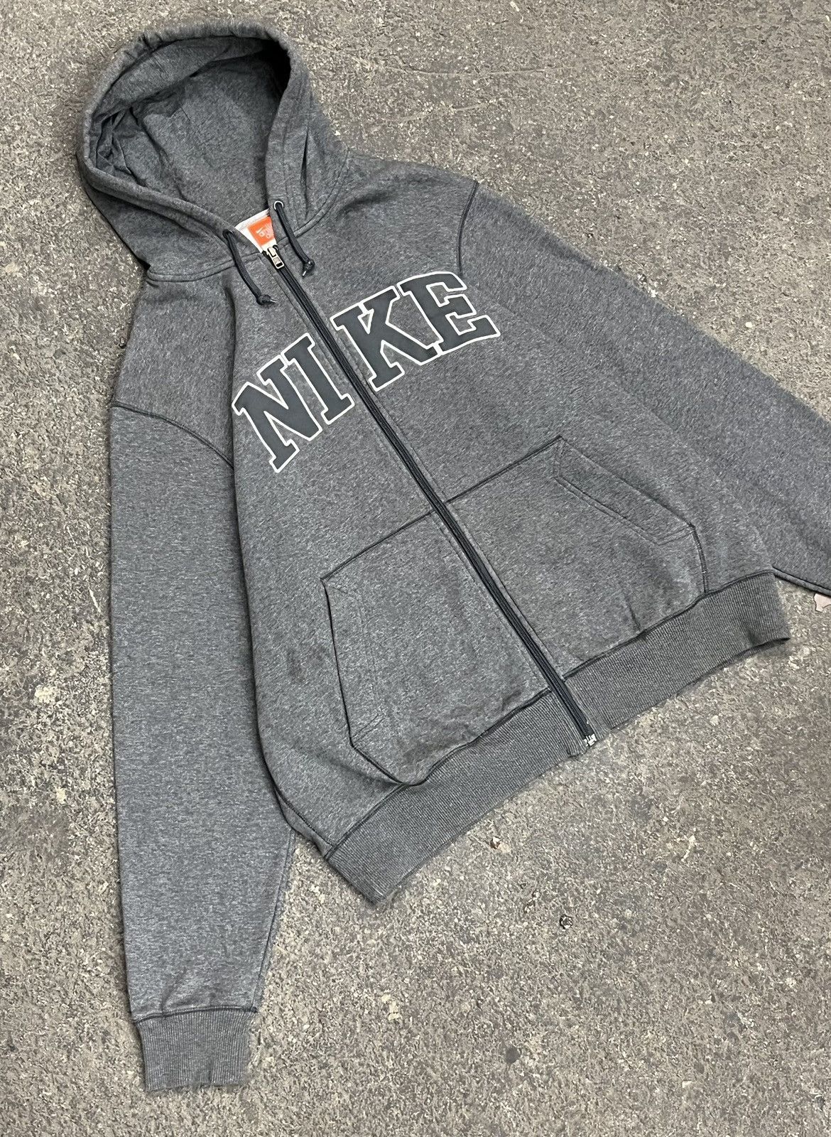 Nike × Vintage Nike spell out zip up hoodie y2k skater streetwear hype rare Size US XL / EU 56 / 4 - 1 Thumbnail
