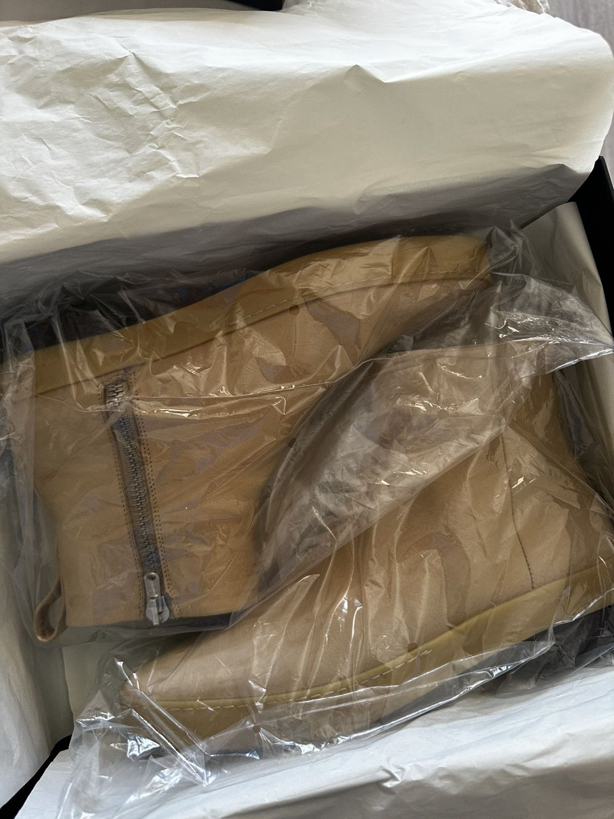 Fear of God 6th collection Chelsea boot Size US 9.5 / EU 42-43 - 3 Thumbnail