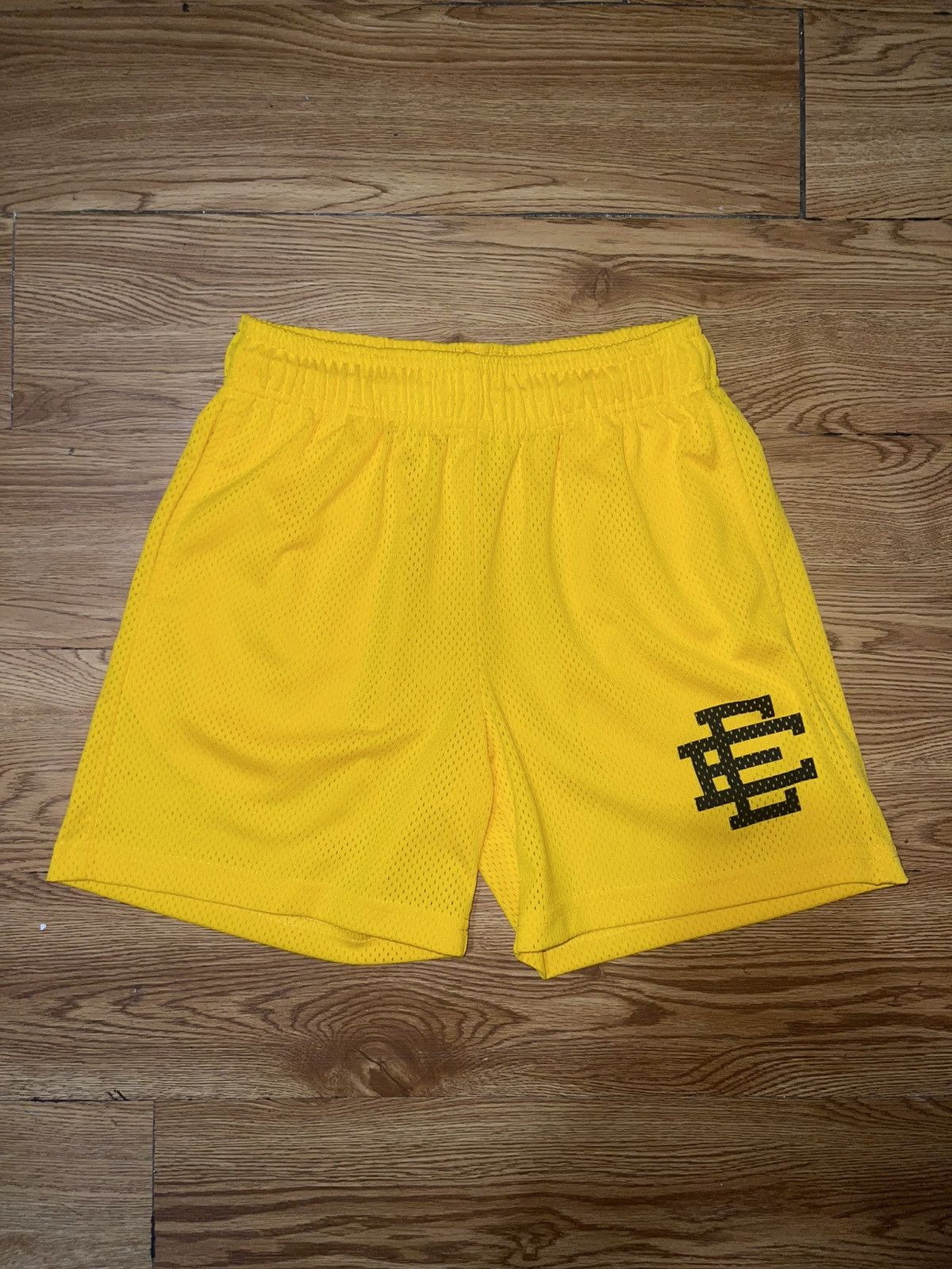 Eric Emanuel Eric Emanuel EE Basic Short Yellow/Black size Small Size US 28 / EU 44 - 1 Thumbnail