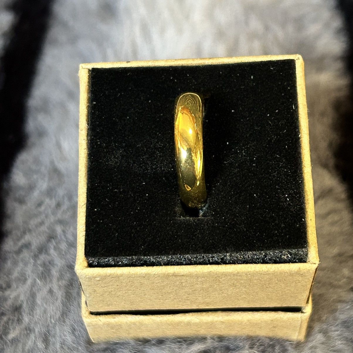 Jewelry Shiny 18kt gold plated 4mm stainless steel comfort ring 5 Size ONE SIZE - 6 Thumbnail