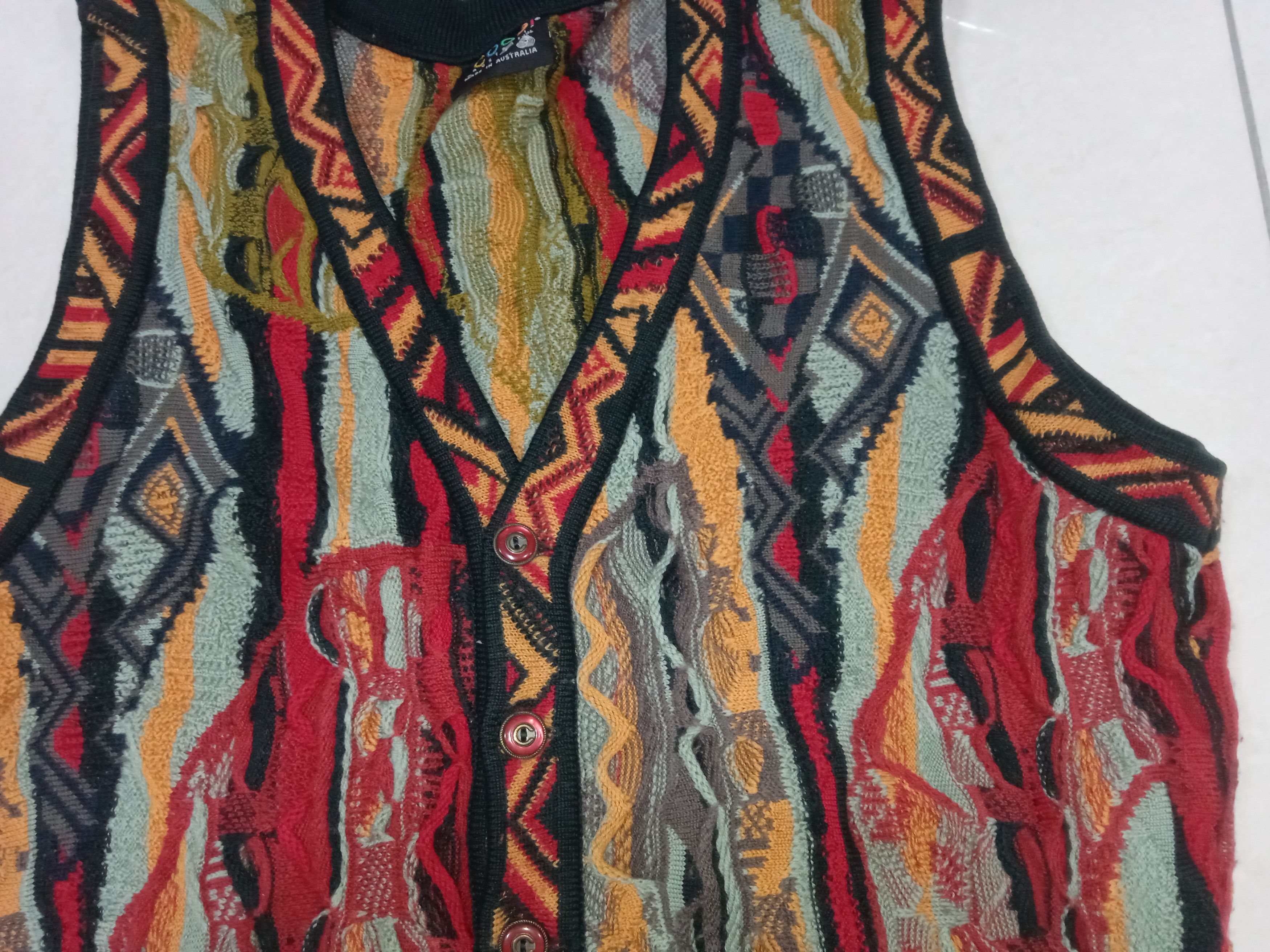 Coogi × Vintage Vintage COOGI Australia Sweater Vest The Notorious B.I.G. Size US L / EU 52-54 / 3 - 4 Thumbnail