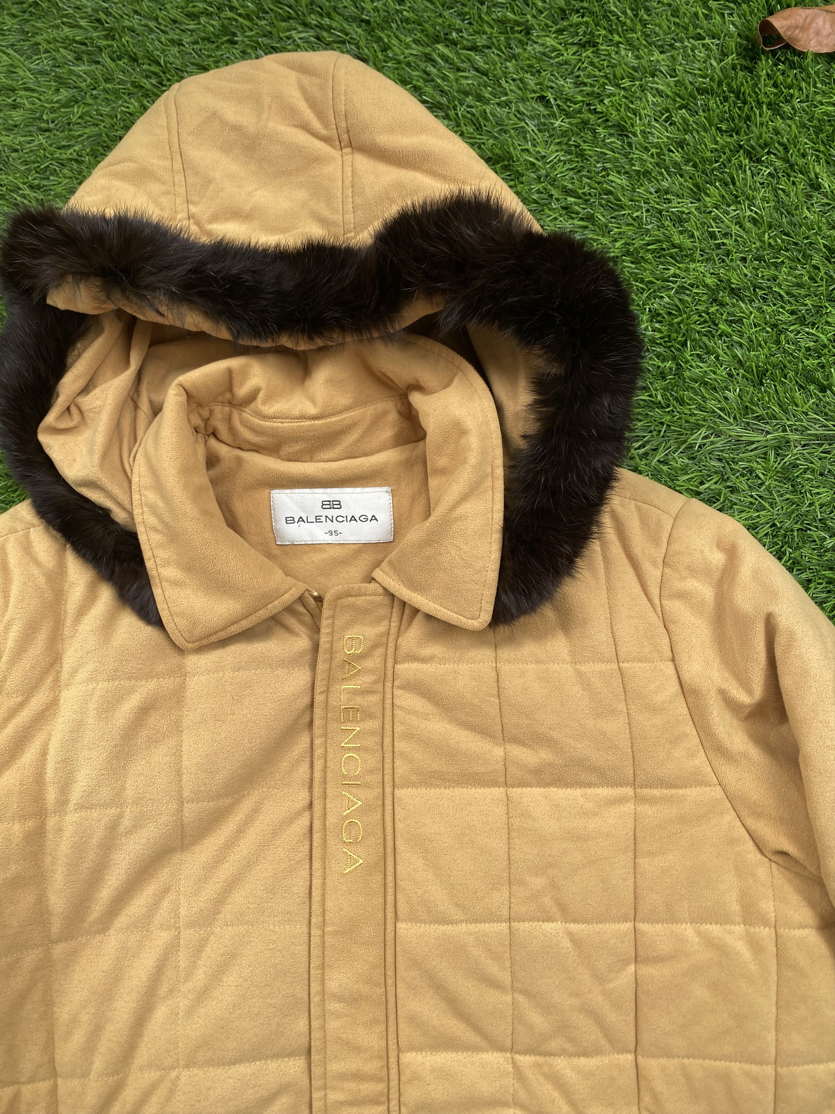 Balenciaga Vintage Balenciaga Puffer Fur Hoodie Jacket Size US M / EU 48-50 / 2 - 2 Thumbnail
