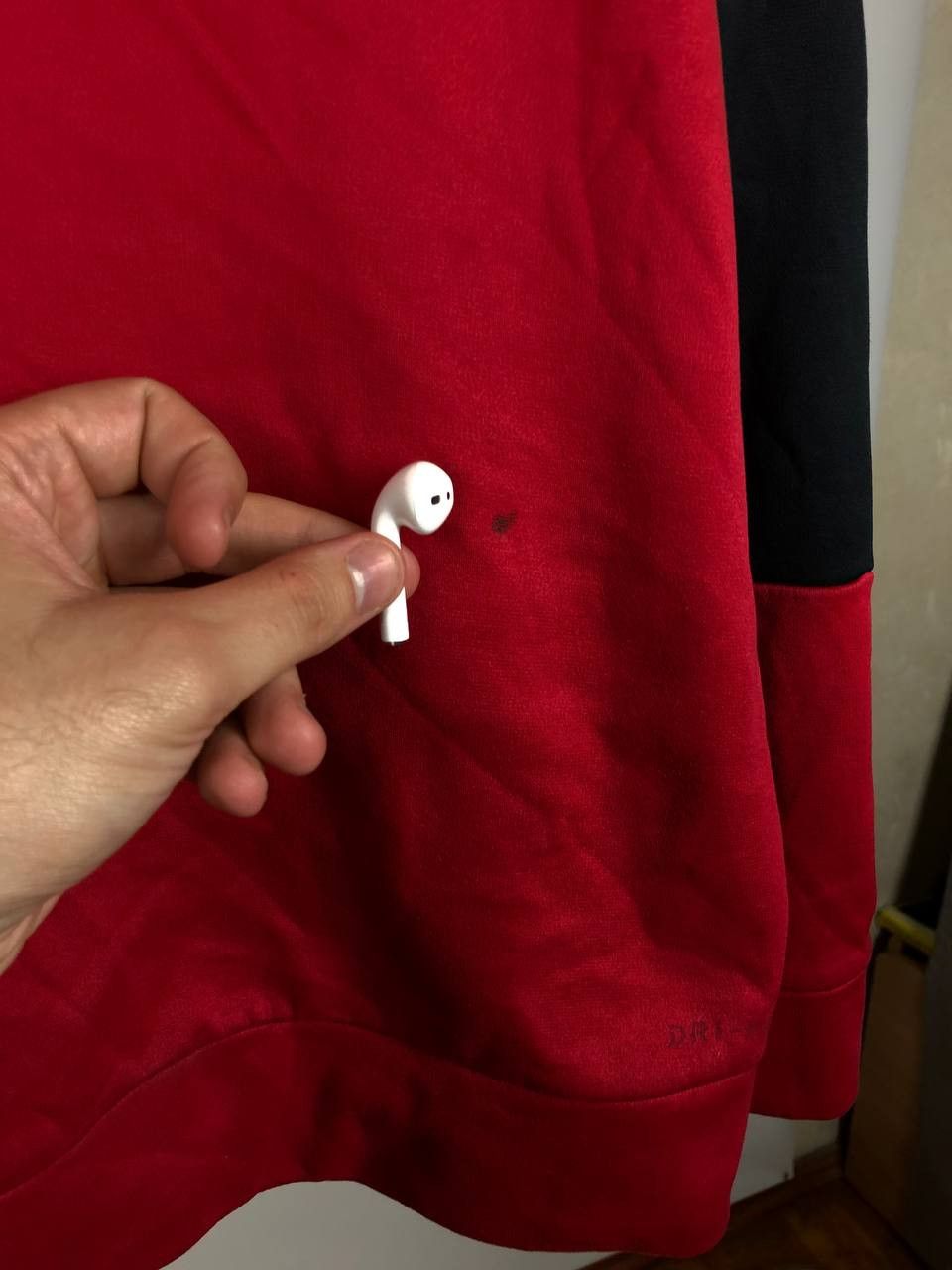 Jordan Brand Jordan Air Hoodie Center Logo Red size M Size US M / EU 48-50 / 2 - 9 Thumbnail