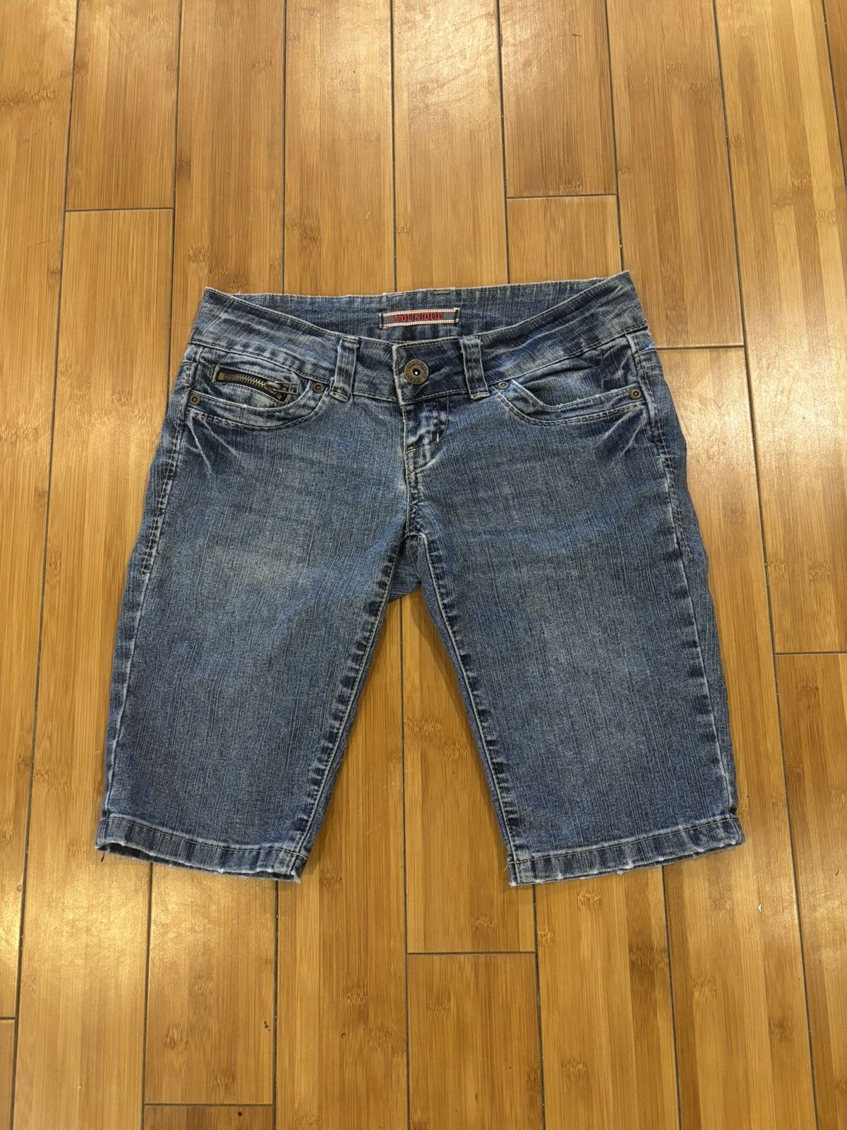 Other Jean shorts.wp-26 Size 27" / US 4 / IT 40 - 1 Thumbnail