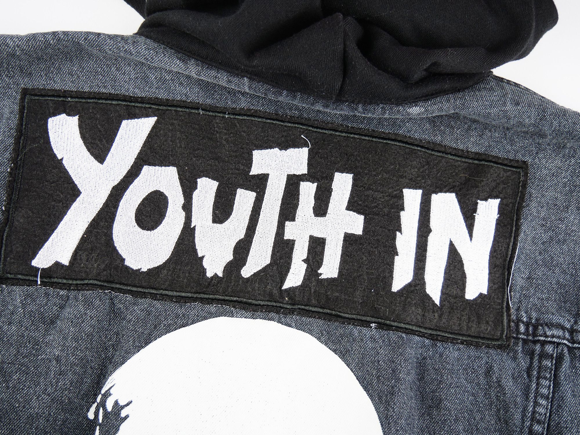 Band Tees Youth in Revolt vest Size US XL / EU 56 / 4 - 10 Thumbnail