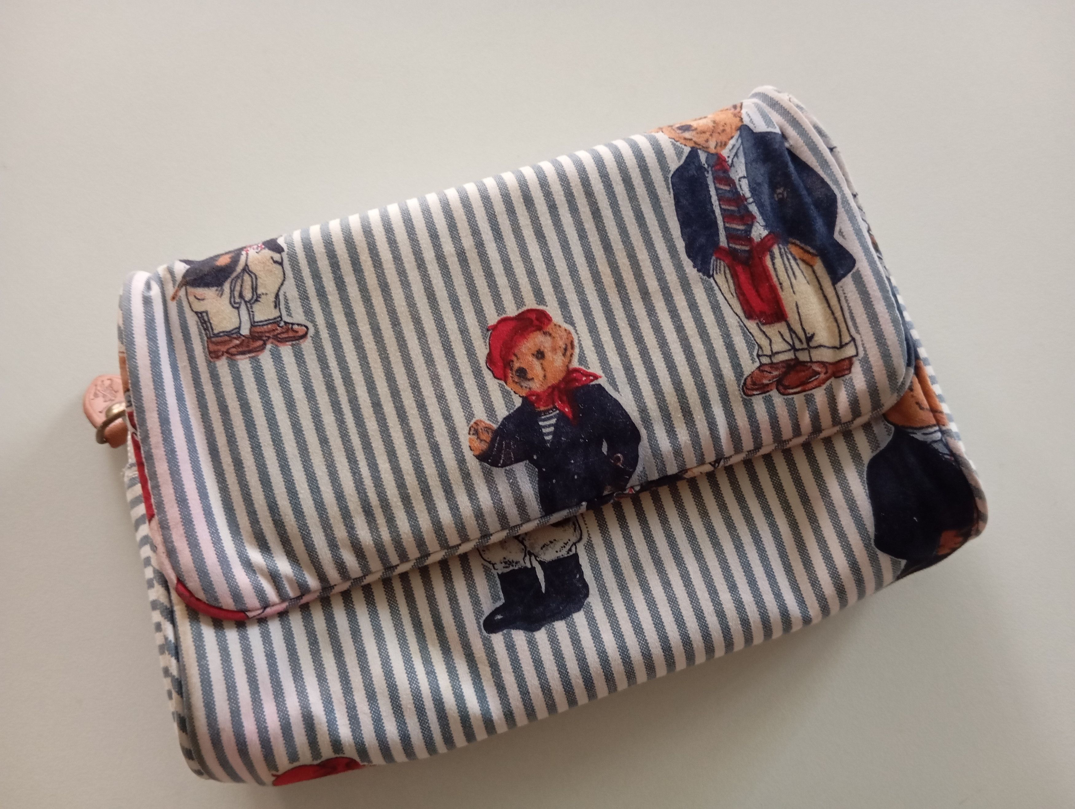 Polo Ralph Lauren Polo RL Bear 🐻 Pouch Make Up Bag Wallet 👛 Size ONE SIZE - 1 Thumbnail